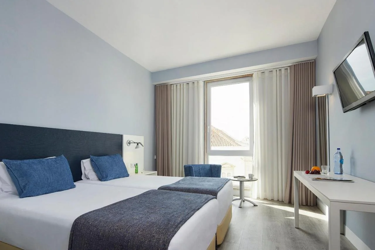 hotel-faro_51952302343_o.jpg