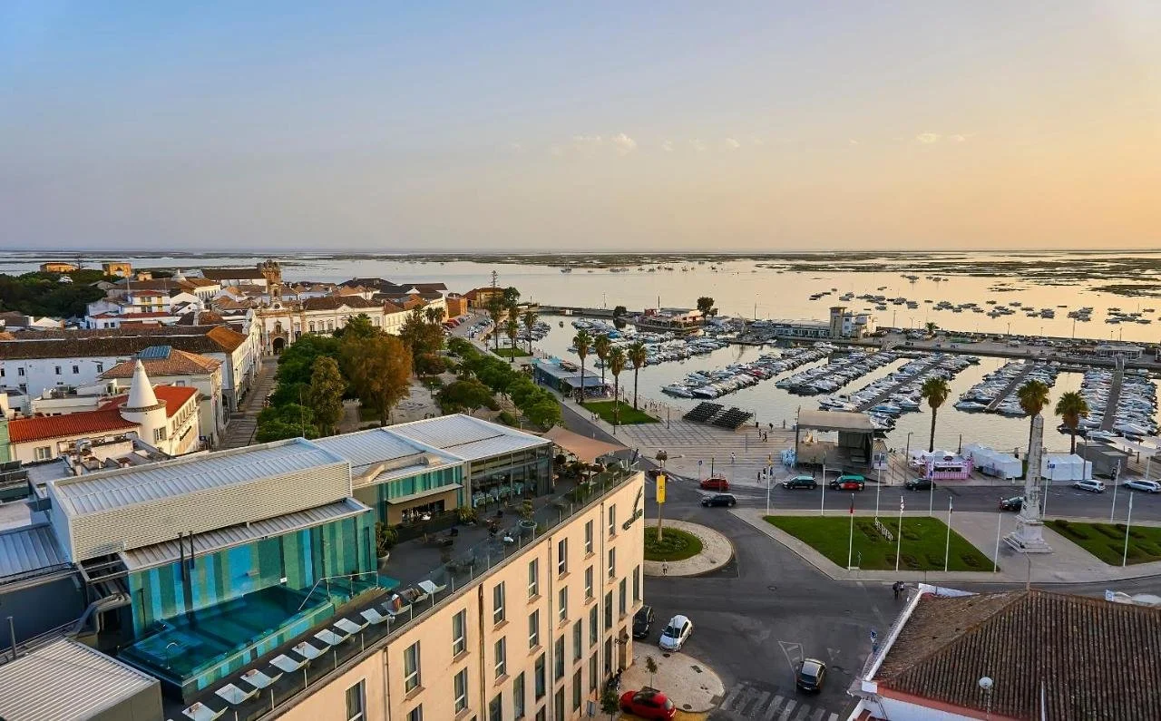 hotel-faro_51952539964_o.jpg