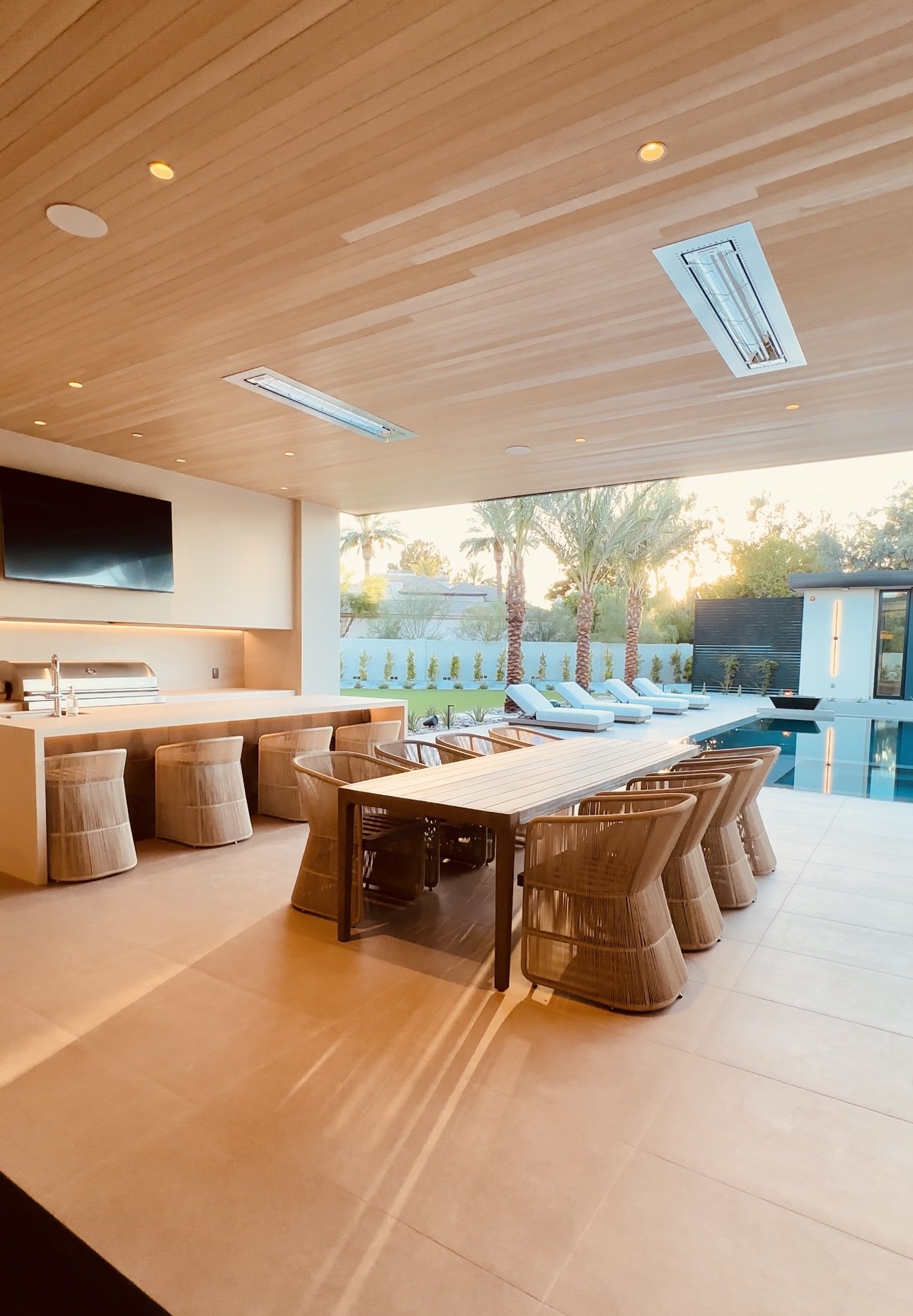 Blonde Backyard