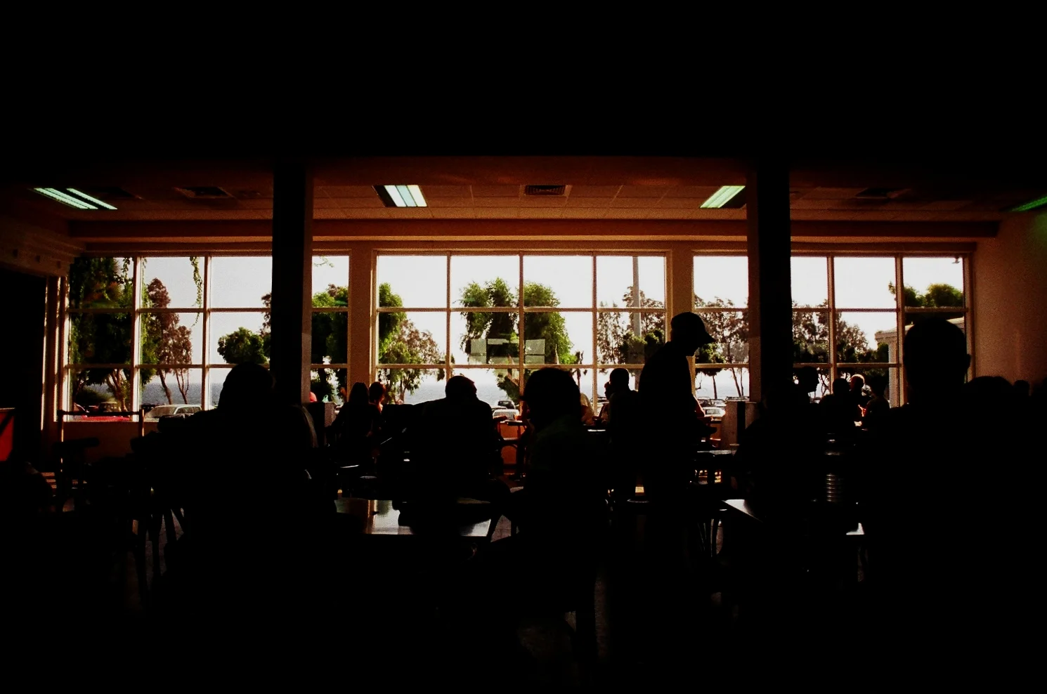 Airport Contrasty.jpg