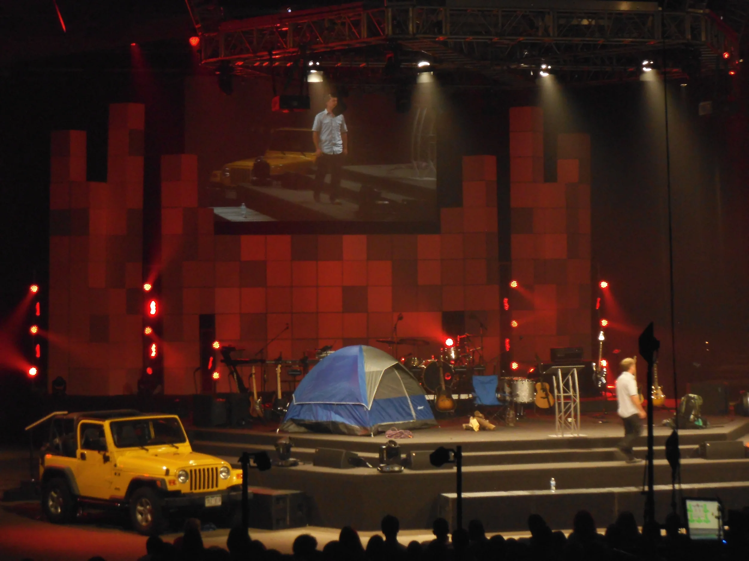  Desperation Conference 2012  Projection Mapping and VJing on towers of white cardboard 2'x2' boxes. 