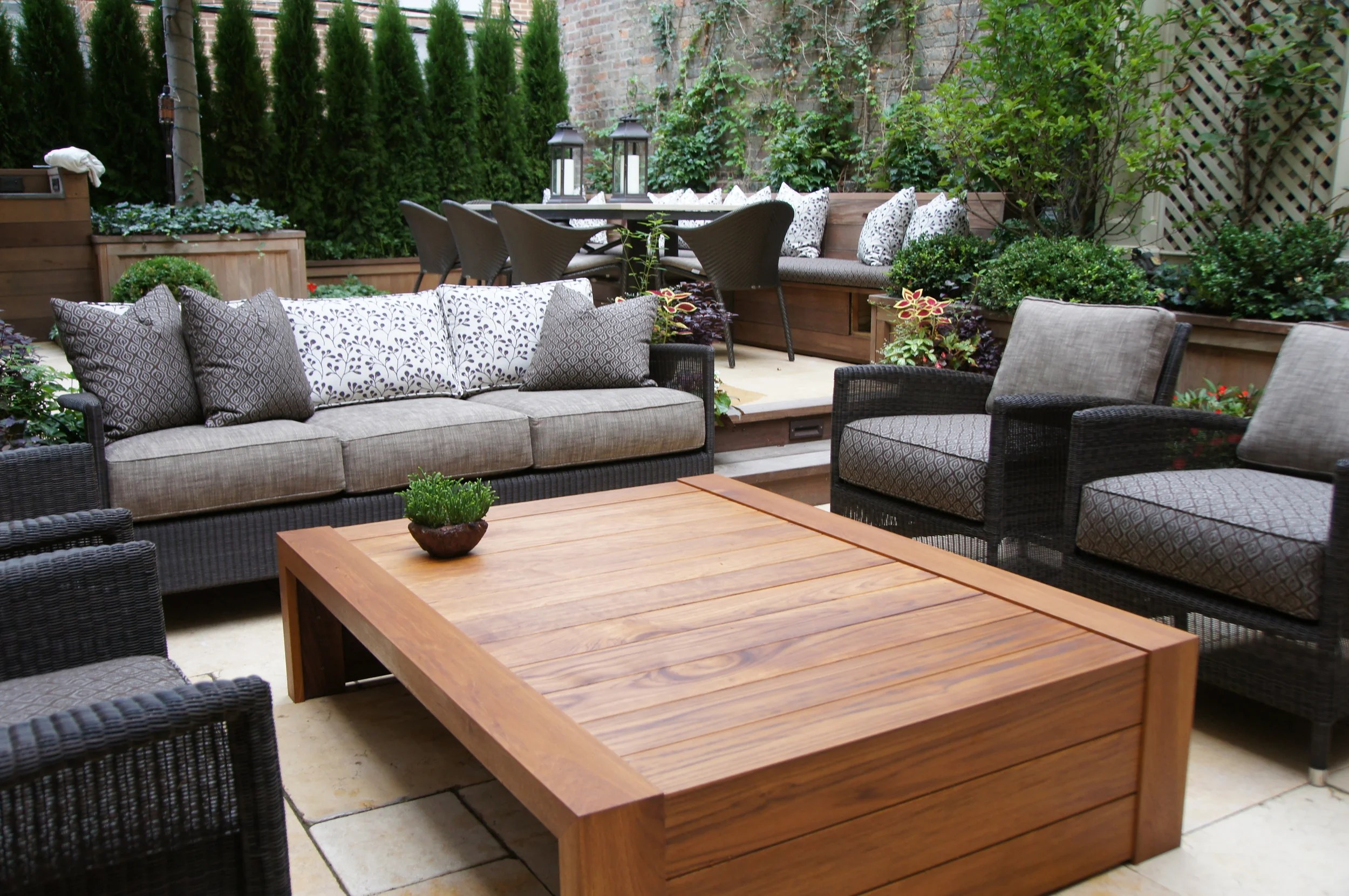 TRU custom teak coffee table (large) .JPG