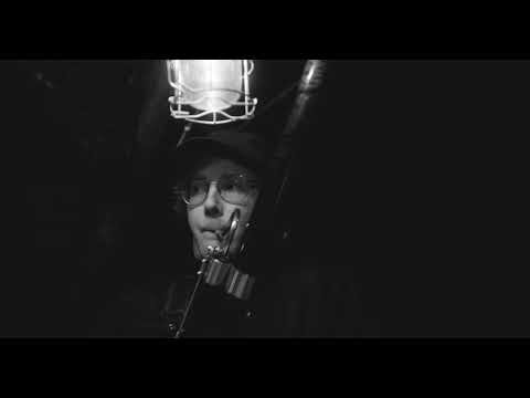 Ullakkolive II: Vanha aika