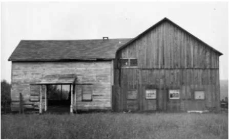 B&WBackBarn.jpg