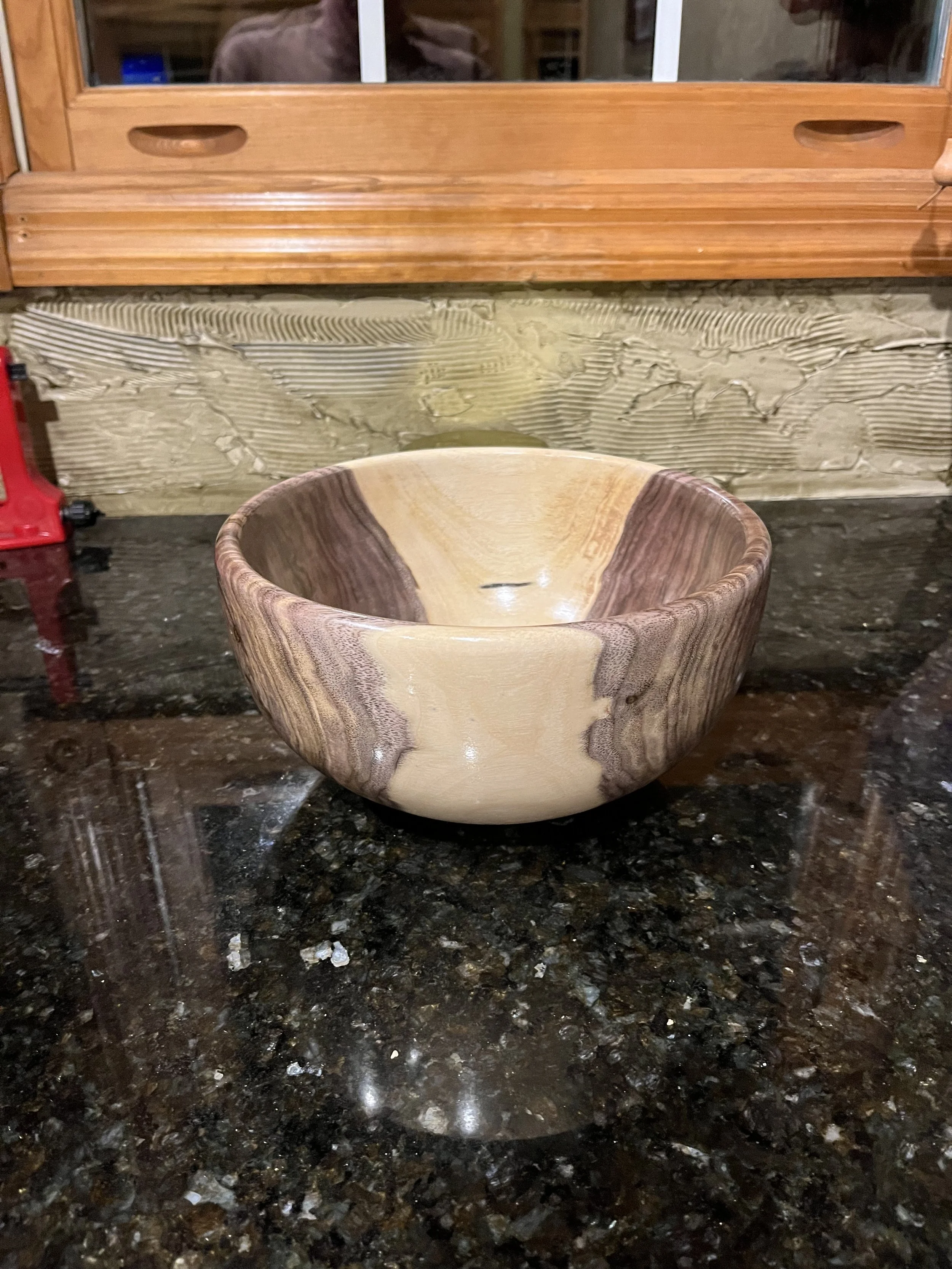Walnut bowl 1c.jpeg