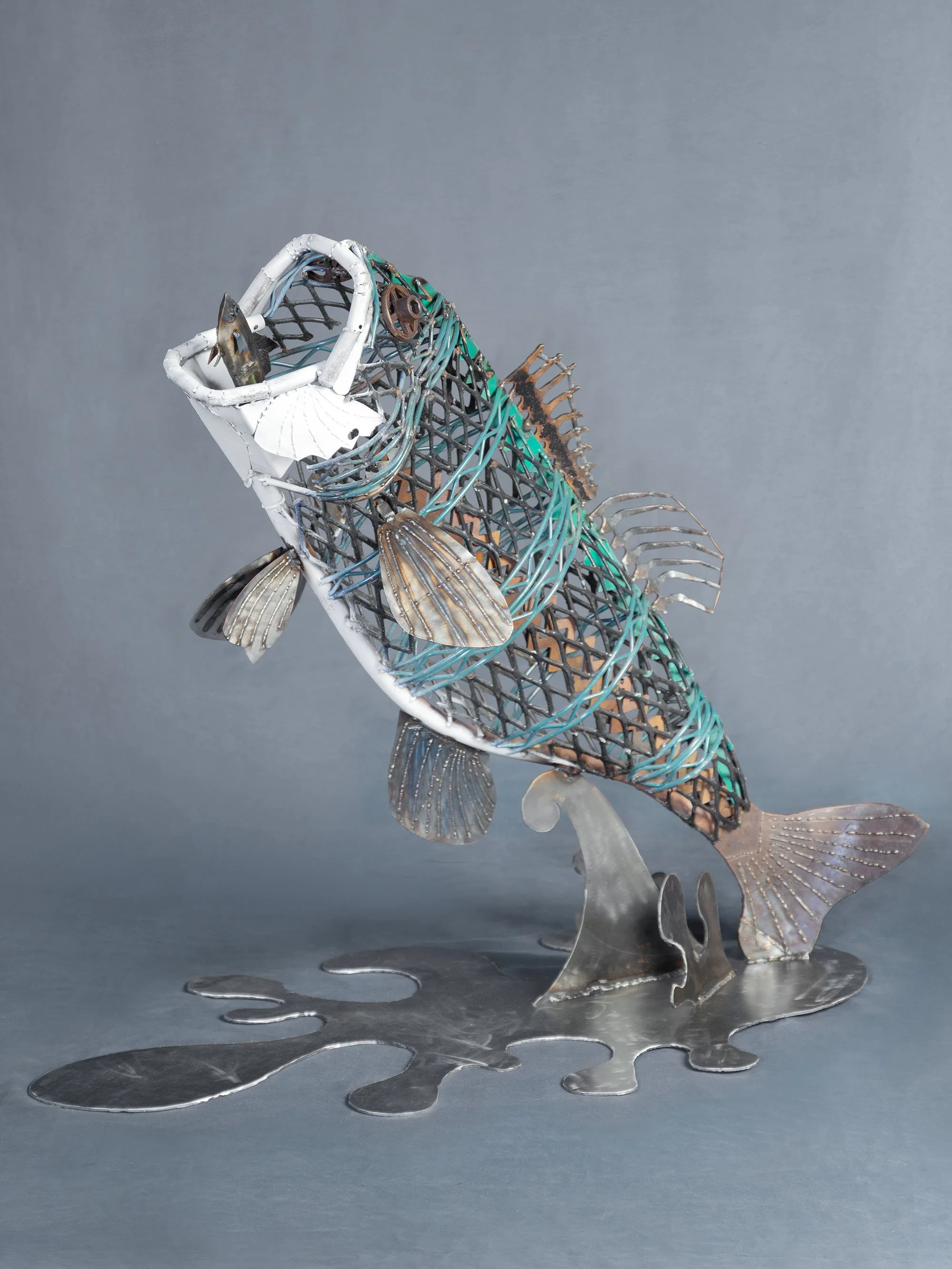 B48A7368FISHEATFISH.jpg