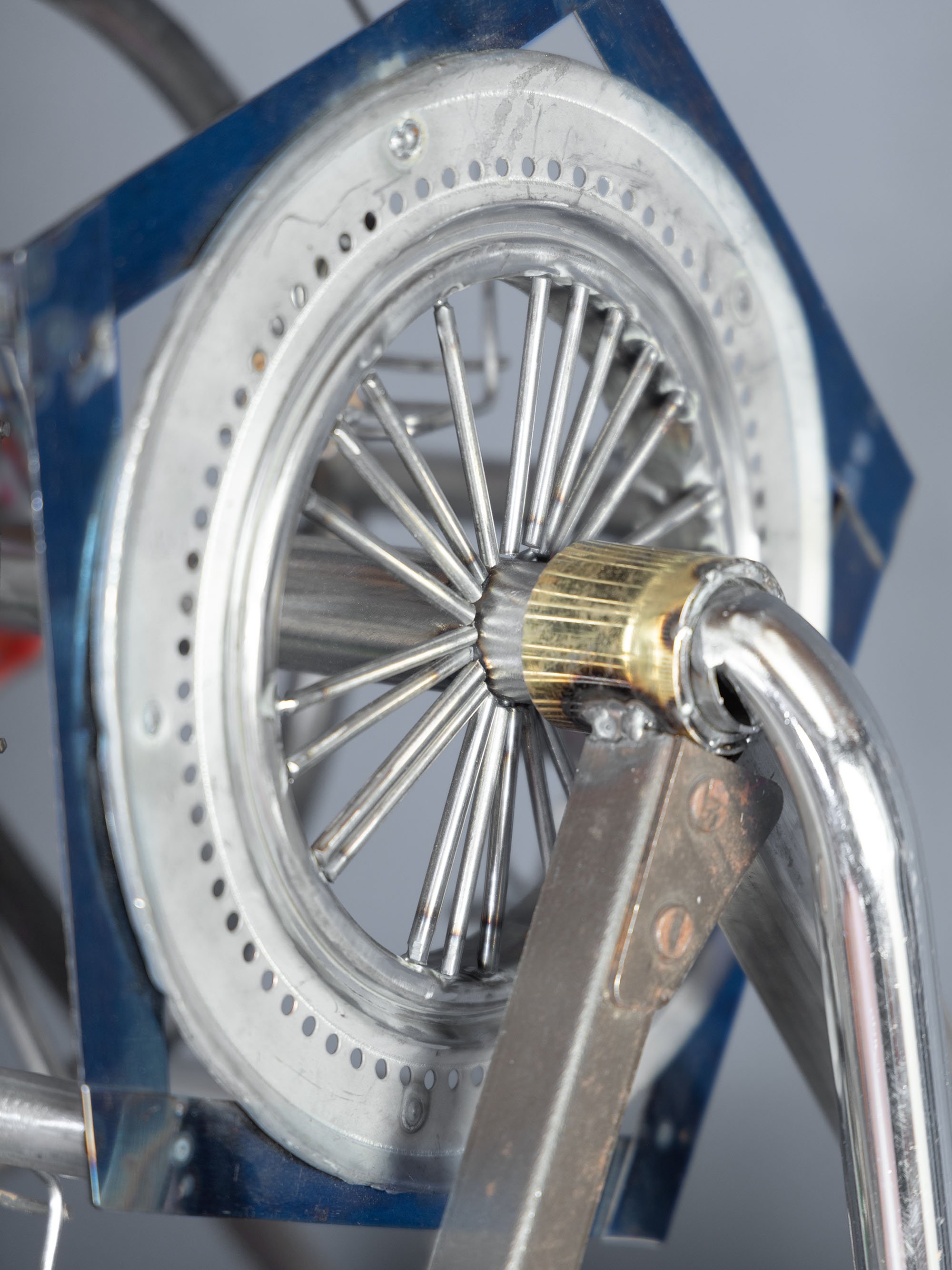 B48A7593FERROUSWHEEL.jpg