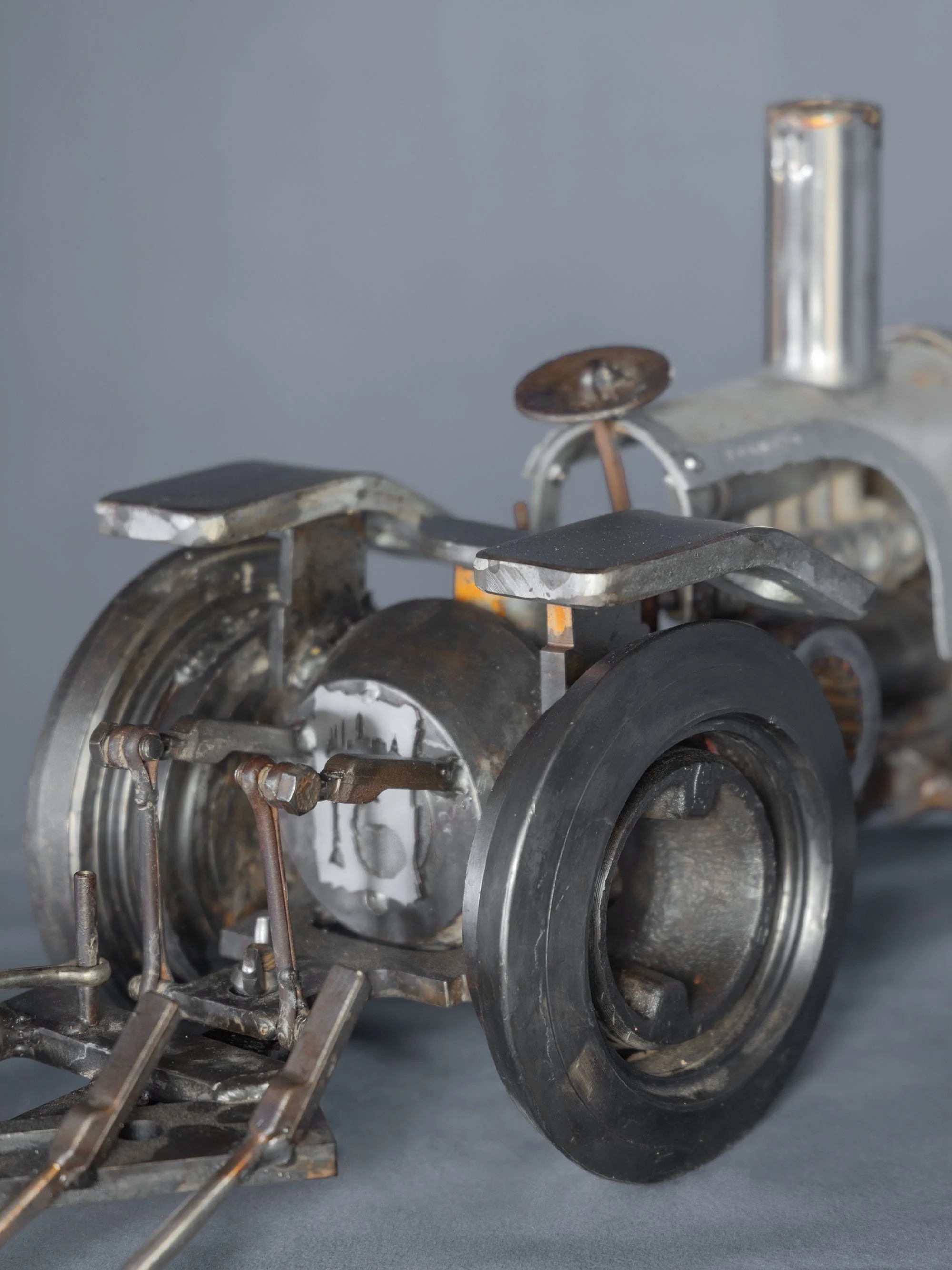 B48A7633TRACTOR.jpg