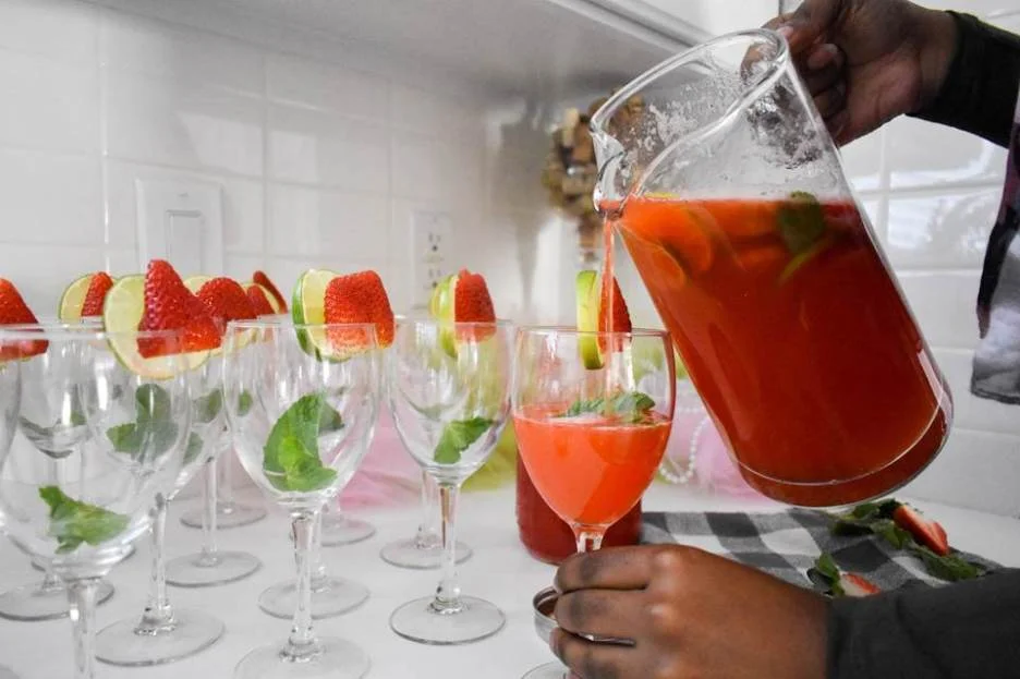 Sparkling Strawberry Mint Limeade