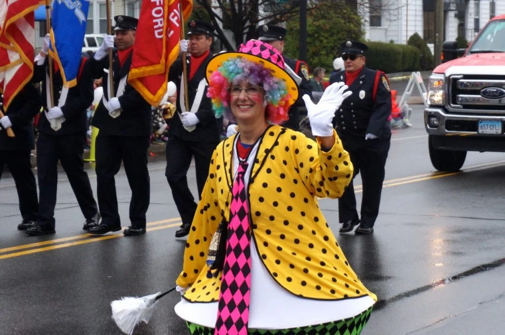 park-road-parade-clown-with-fire-dept-1024x680.jpg