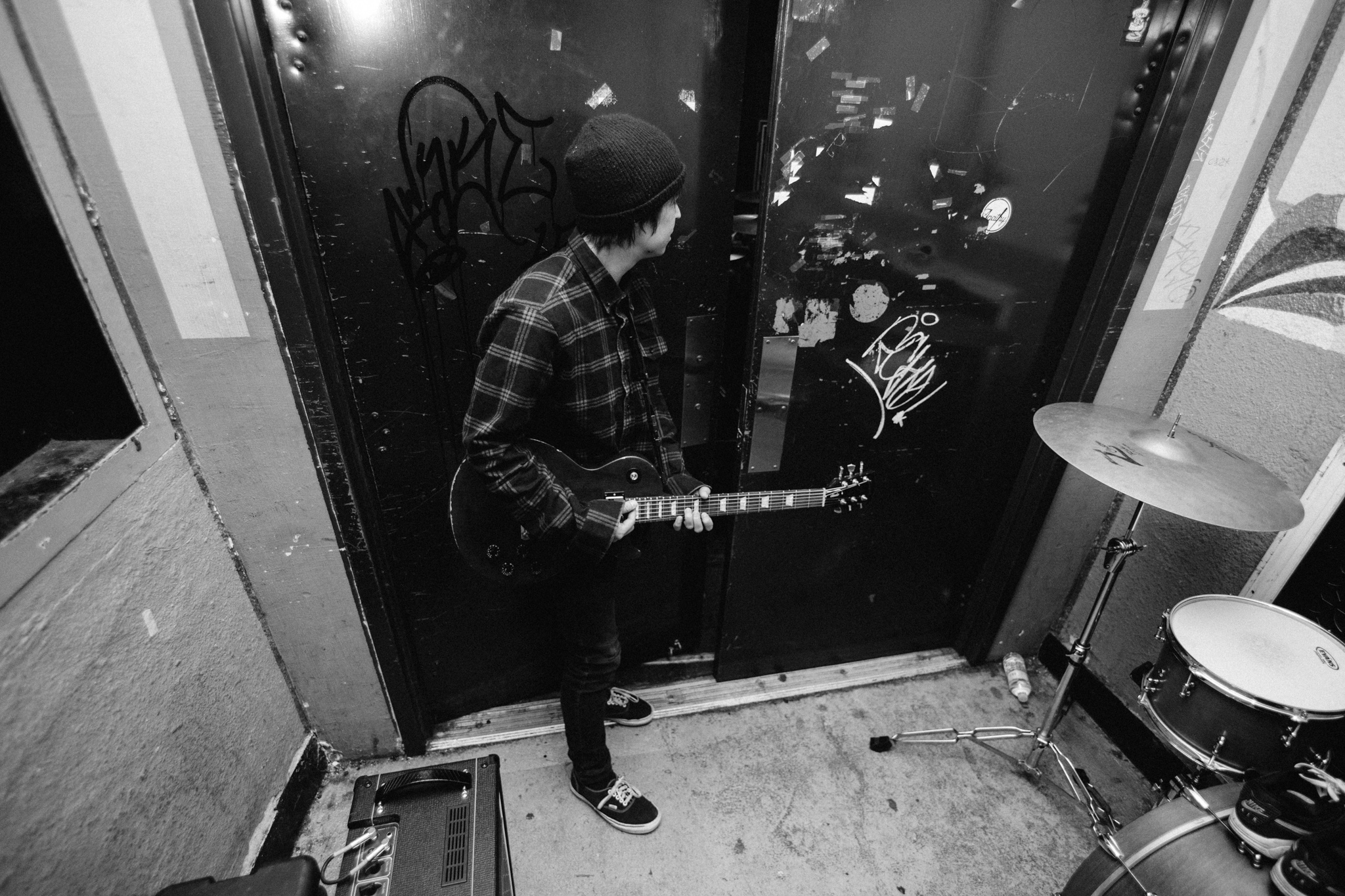 Pre-show, checking the crowd and warming up.