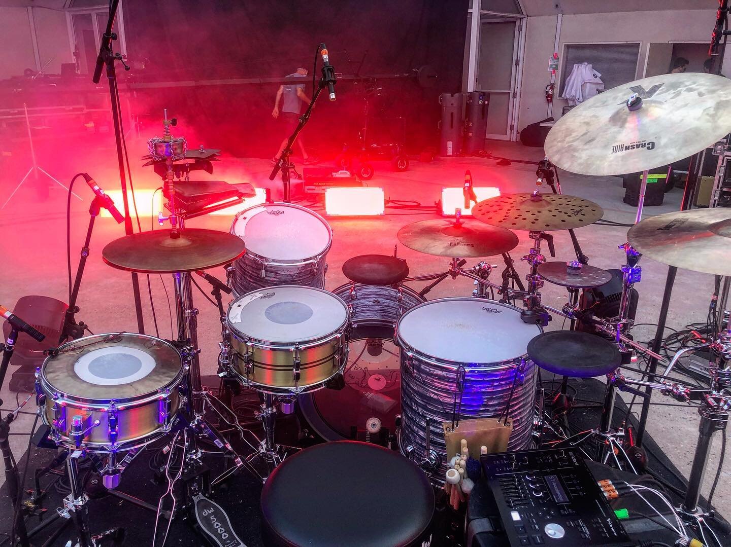 I never posted these pics of the @qdrumco &ldquo;Shop Beater&rdquo; that I used with @puscifer on the &ldquo;Live At Arcosanti&rdquo; performance that we did. Endless thanks to Jeremy Berman for his tireless work on this project, his great drums, and