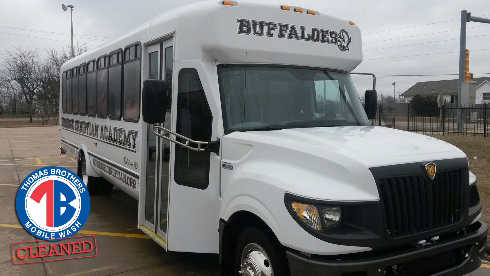 Power washed clean traveling cruiser bus