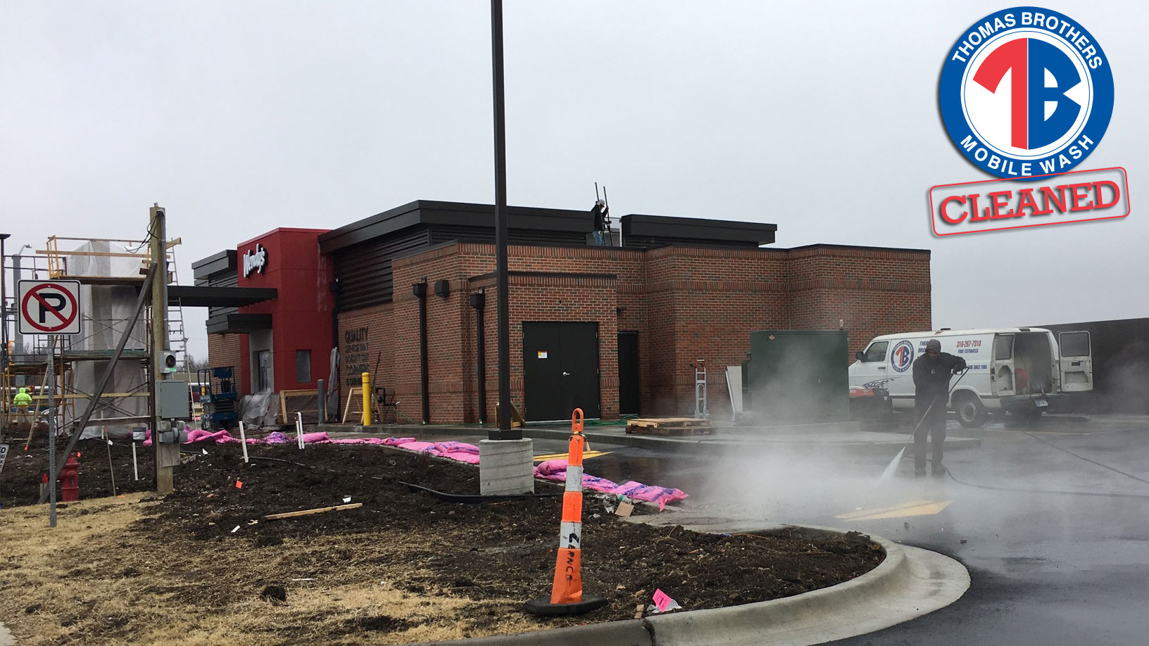 thomasbrothers-mobile-powerwashing-wendys-augusta-ks.jpg