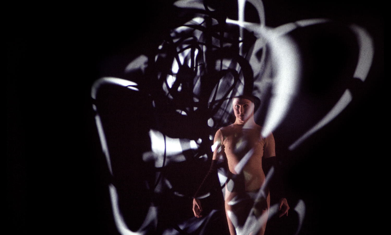 Physical Immersion Within A Stereoscopic 3D Projection