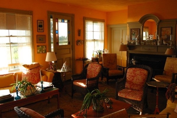 Living Room with Fireplace