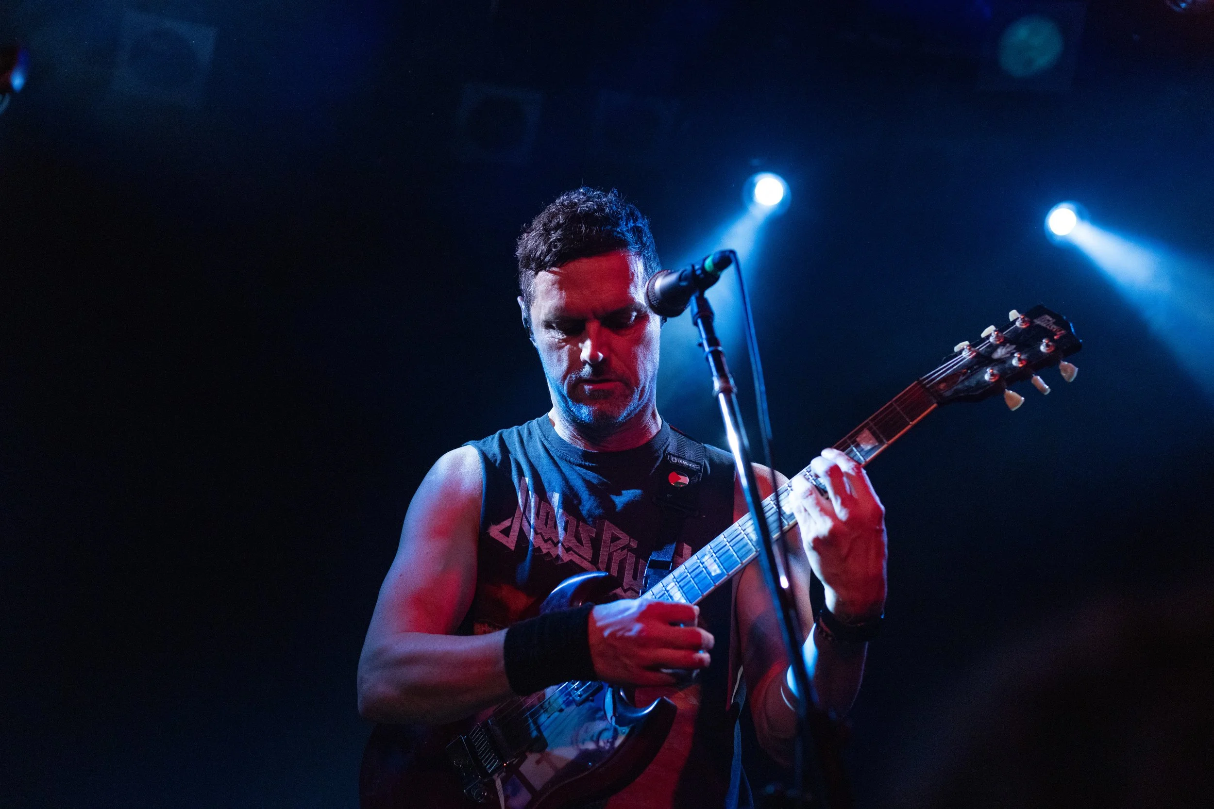 Live -1-10.jpg