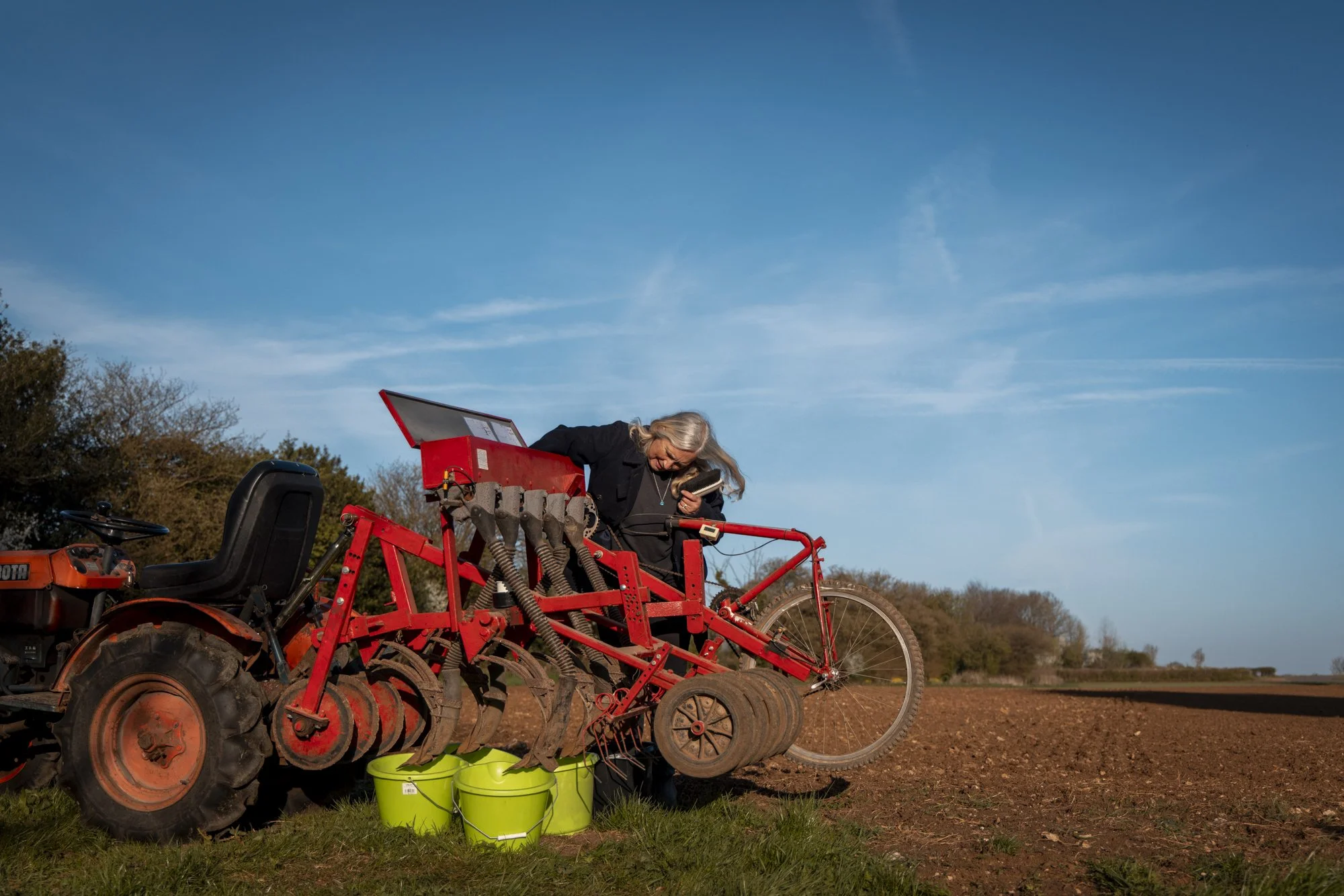 Flax_landtosea_SOWING© EMILIE SANDY 2026-0439.jpg
