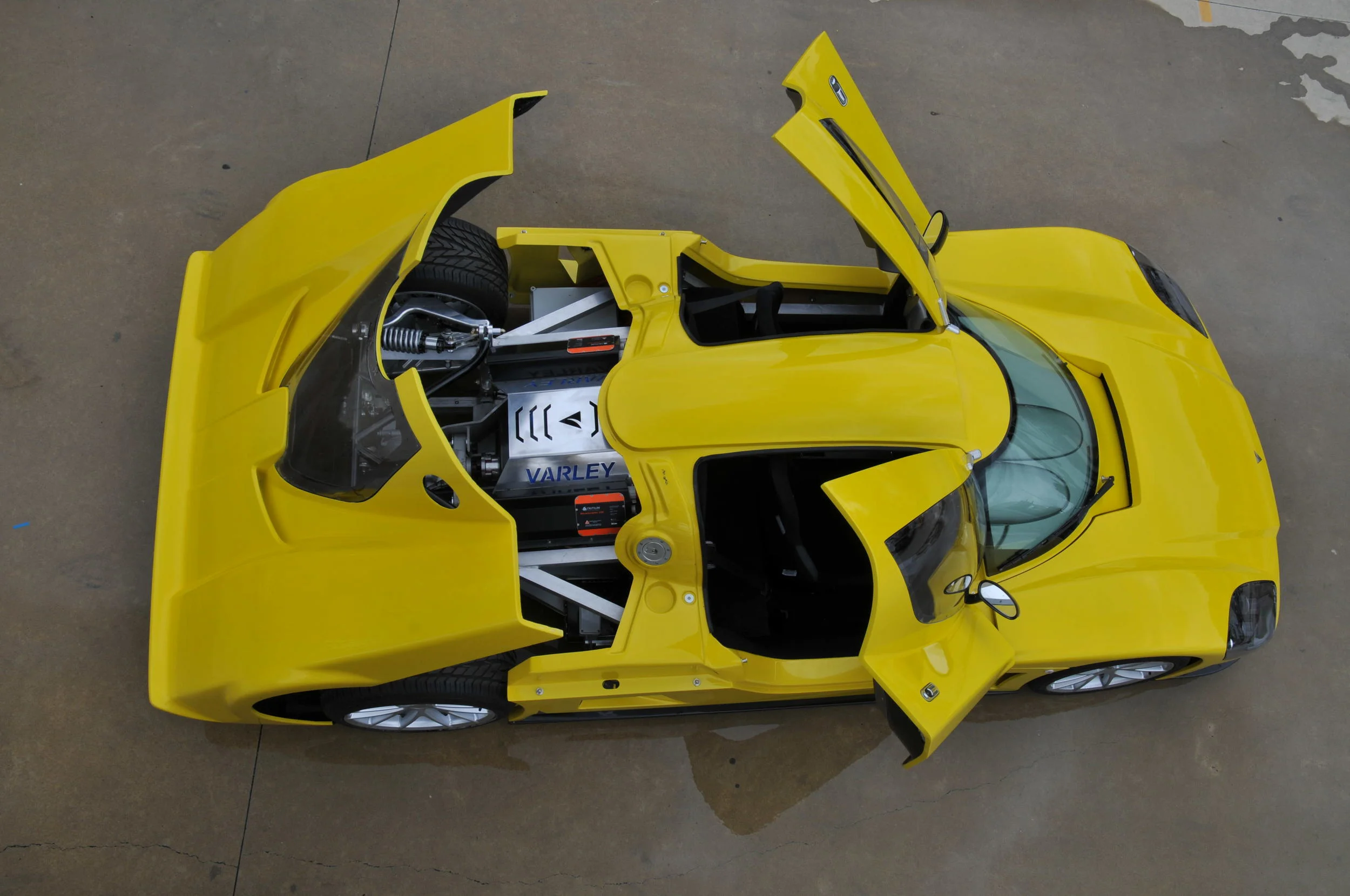 varley-group-electric-car-5.jpg