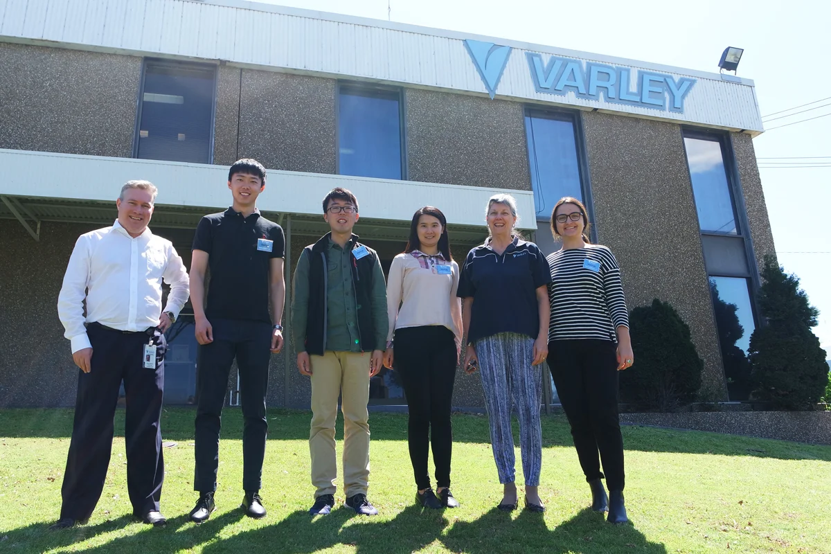 Pictured: our student interns with Justin (left) and Jan (2nd right).