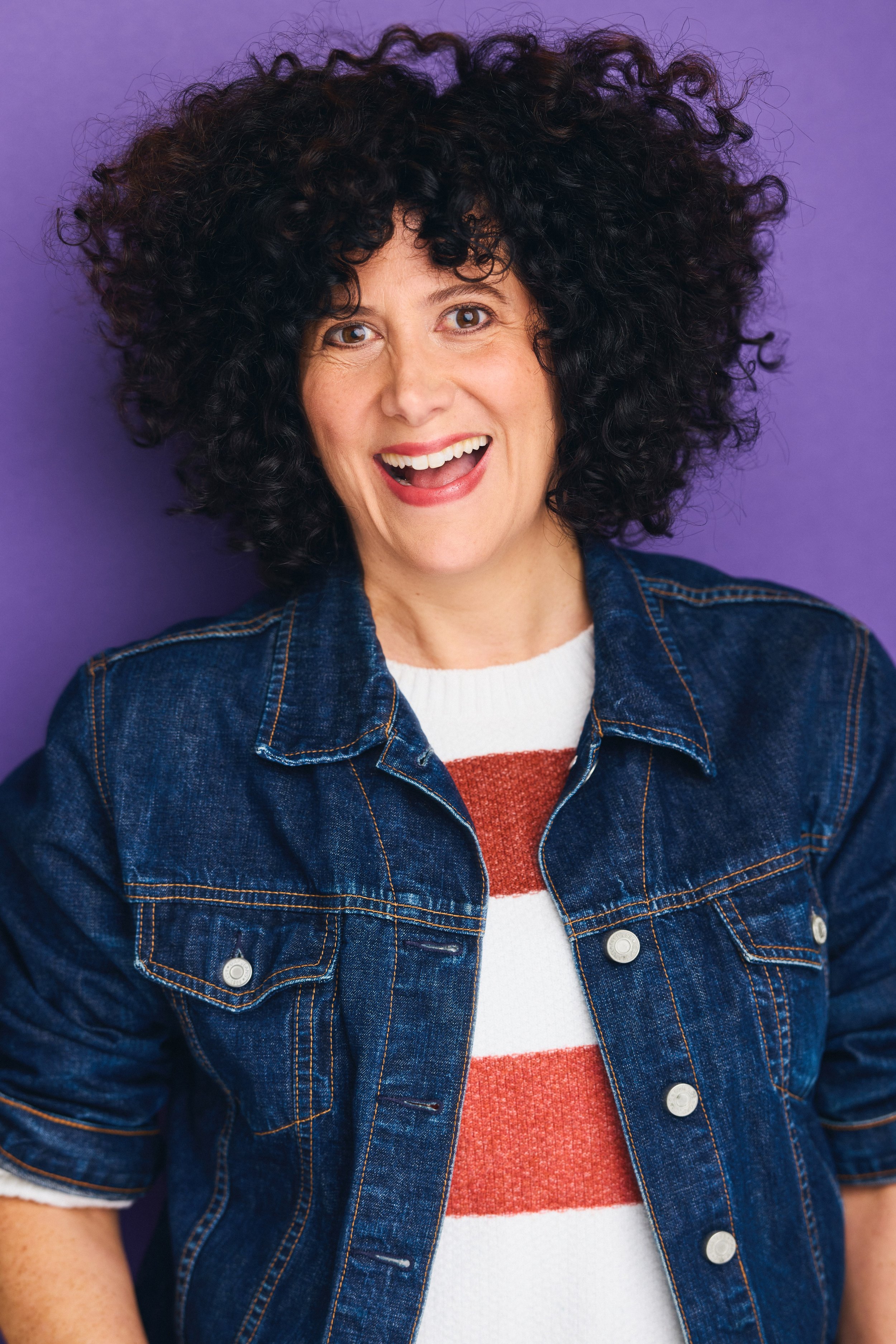 Amanda Marks Comedy Headshot 2.jpeg