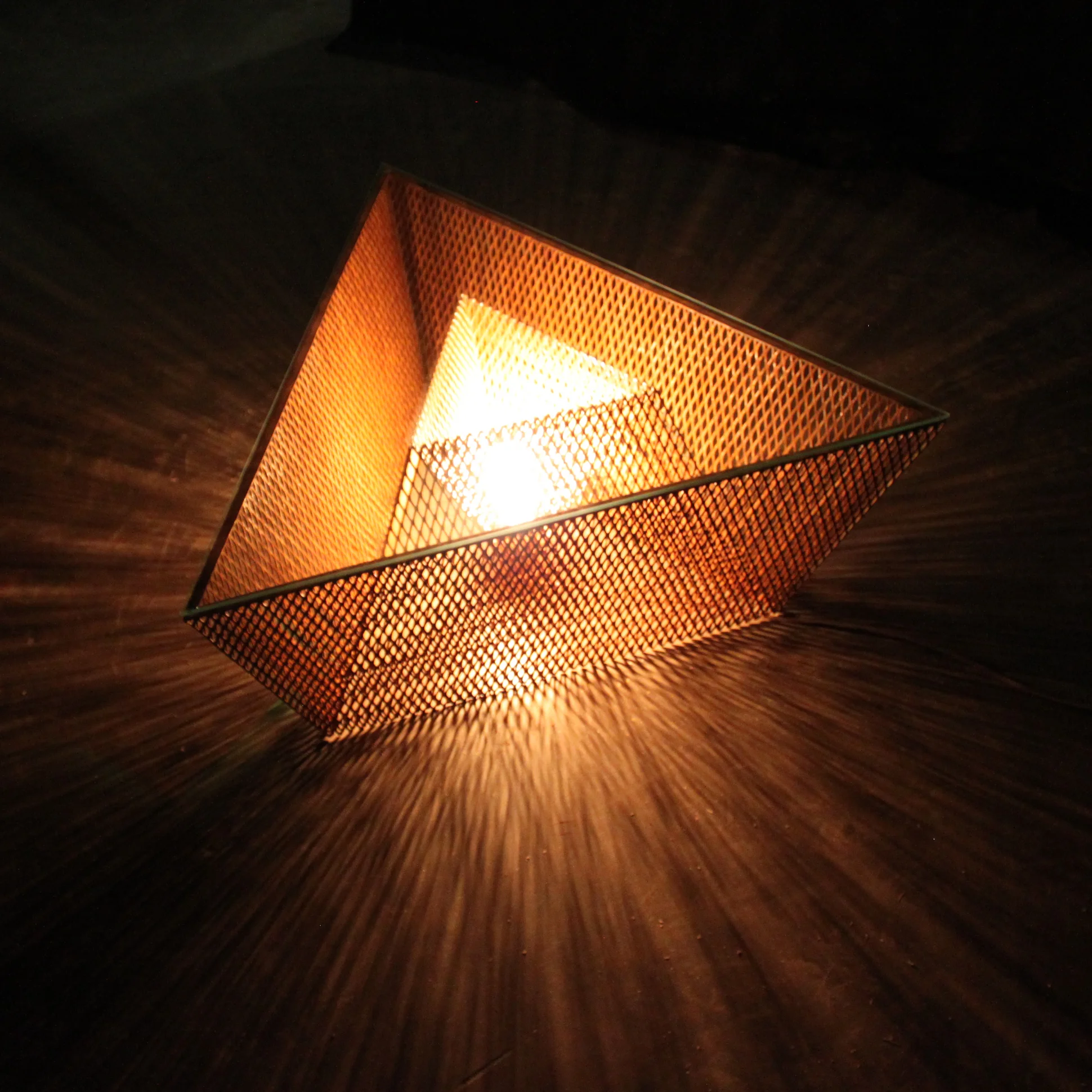 2015_0201_MESH_TABLE_1.jpg