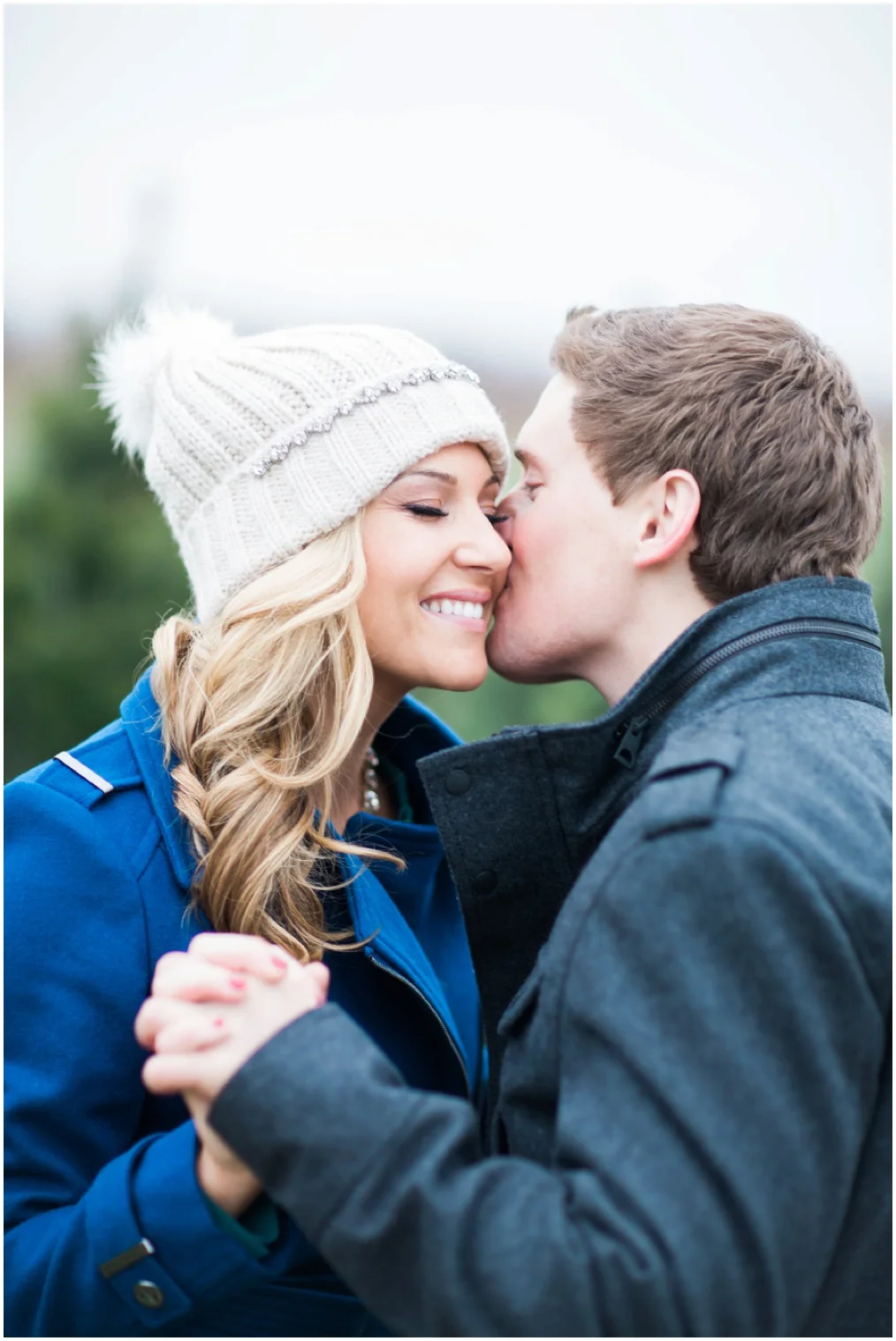 christmas-engagement-st-louis5.jpg
