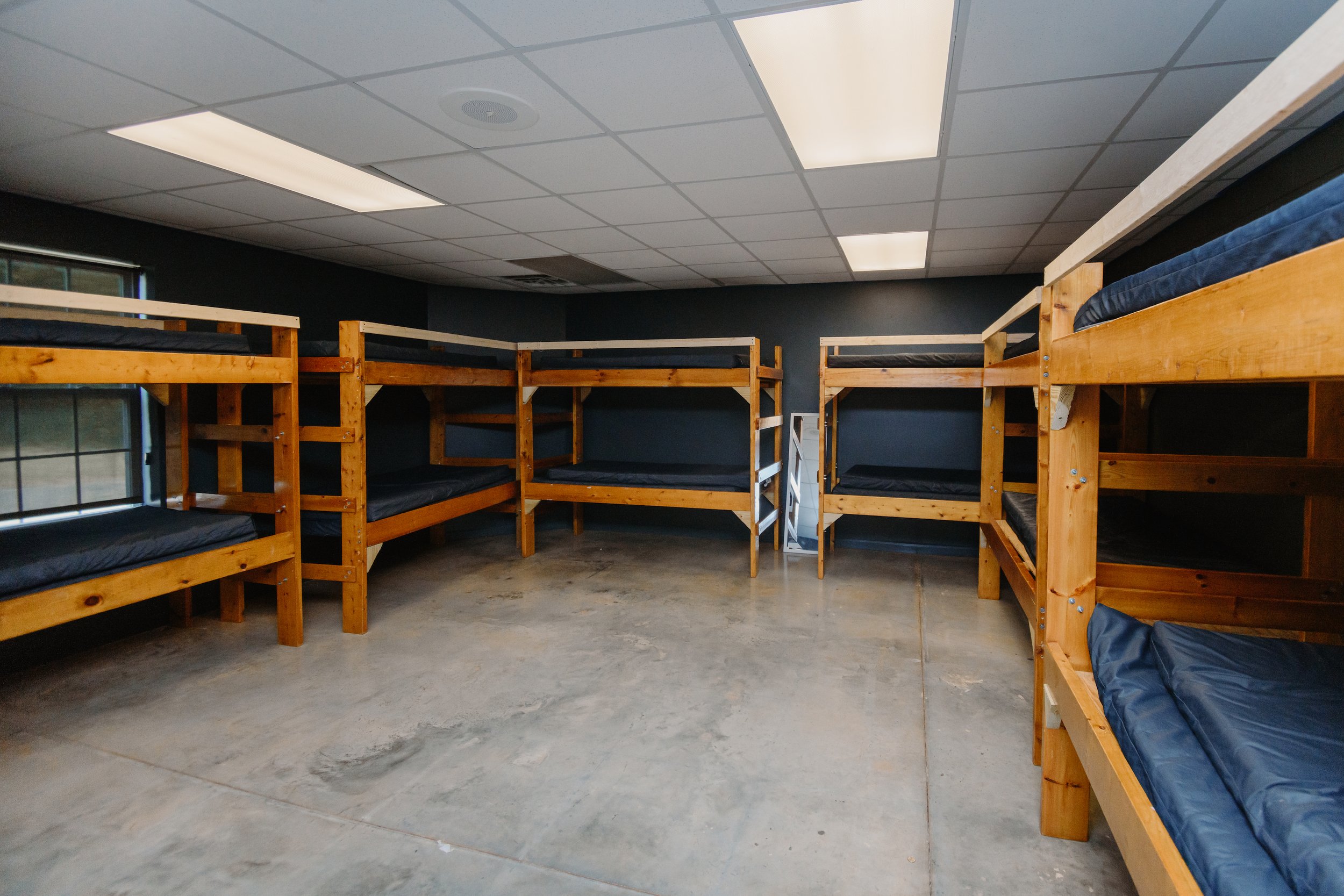 SPECIALTY CAMP/OVERFLOW BUNK ROOMS @ GYM
