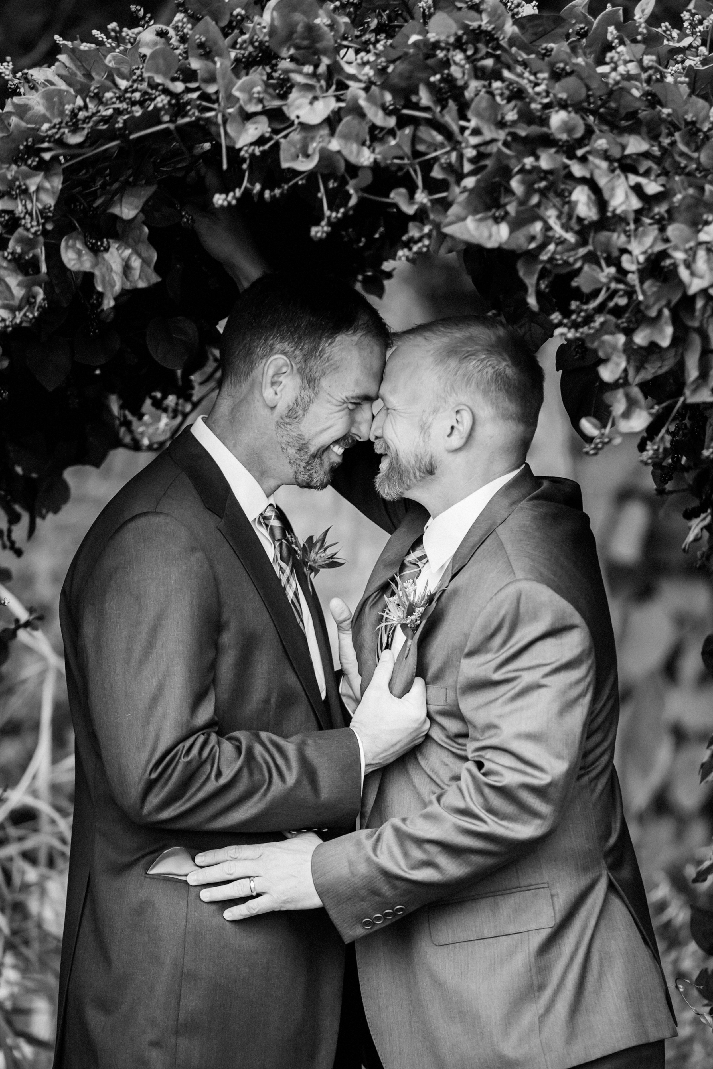 LGBTQ friendly Kentucky wedding and elopement coordinator