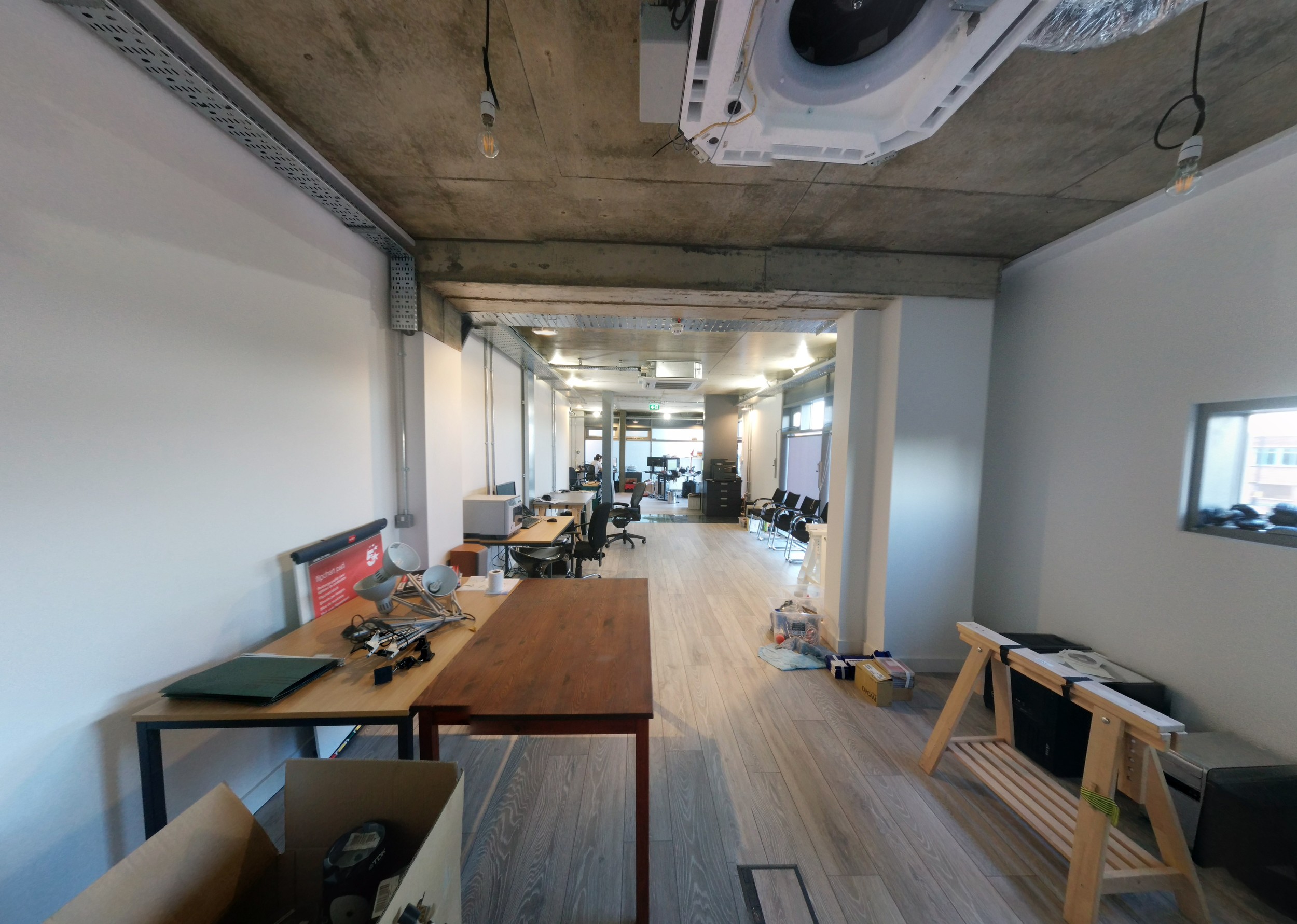 Still a bit of sorting to be done down this end of the office. Not to mention finishing the air conditioning install.