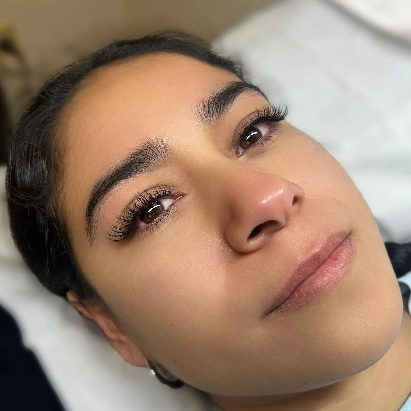 ———
🫶🏼 double tap if you like this classic lash set! 
✨ click “book now” in bio!
#oregonlashextensions #pdxlashextensions #portlandlashextensions #pdxlashes #portlandlashes #oregonlashes #wispylashes #volumelashes #la