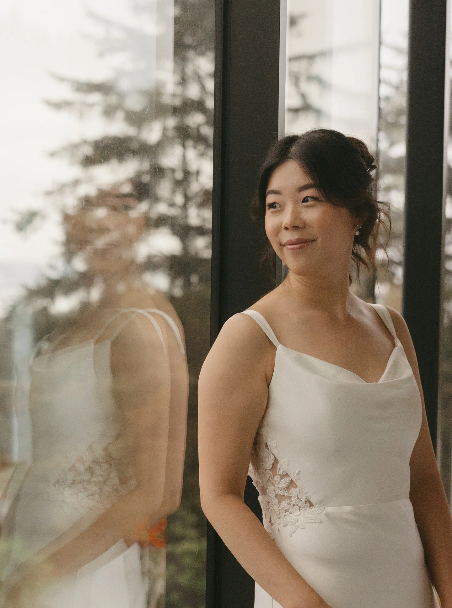 a dream vendor lineup! ࣪ ִֶָ☾.

Planner: @coord.by.anna
Venue/Host: @pelicanbrewingevents
Photographer: @christinawhittleseyphoto
Floral: @littlefig_floral 
Lodging: @twocapeslookout
HMUA: @_beautybyshawna
Cake: @valleyflour
Desserts: @marshandmallow