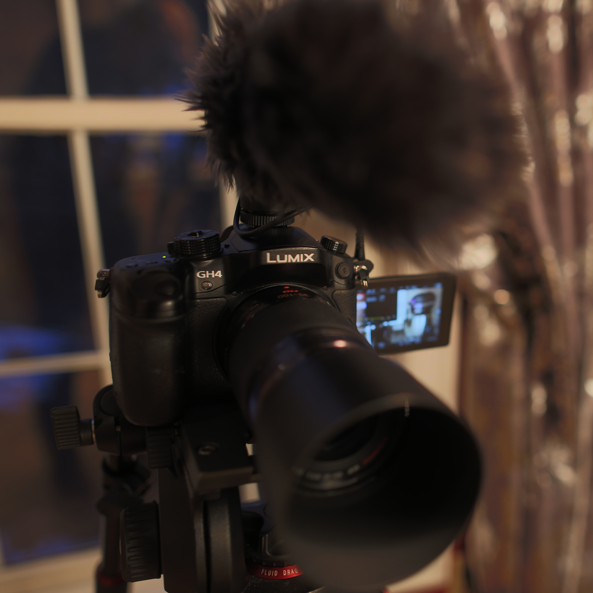 C Camera - GH4 Running a 35-70 2.8