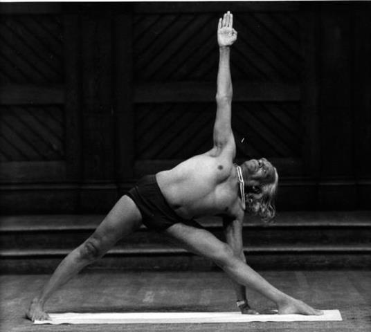Just looking at this photo makes my legs ache! He may not look insanely strong - but what he is doing right here takes remarkable strength, concentration, and flexibility.