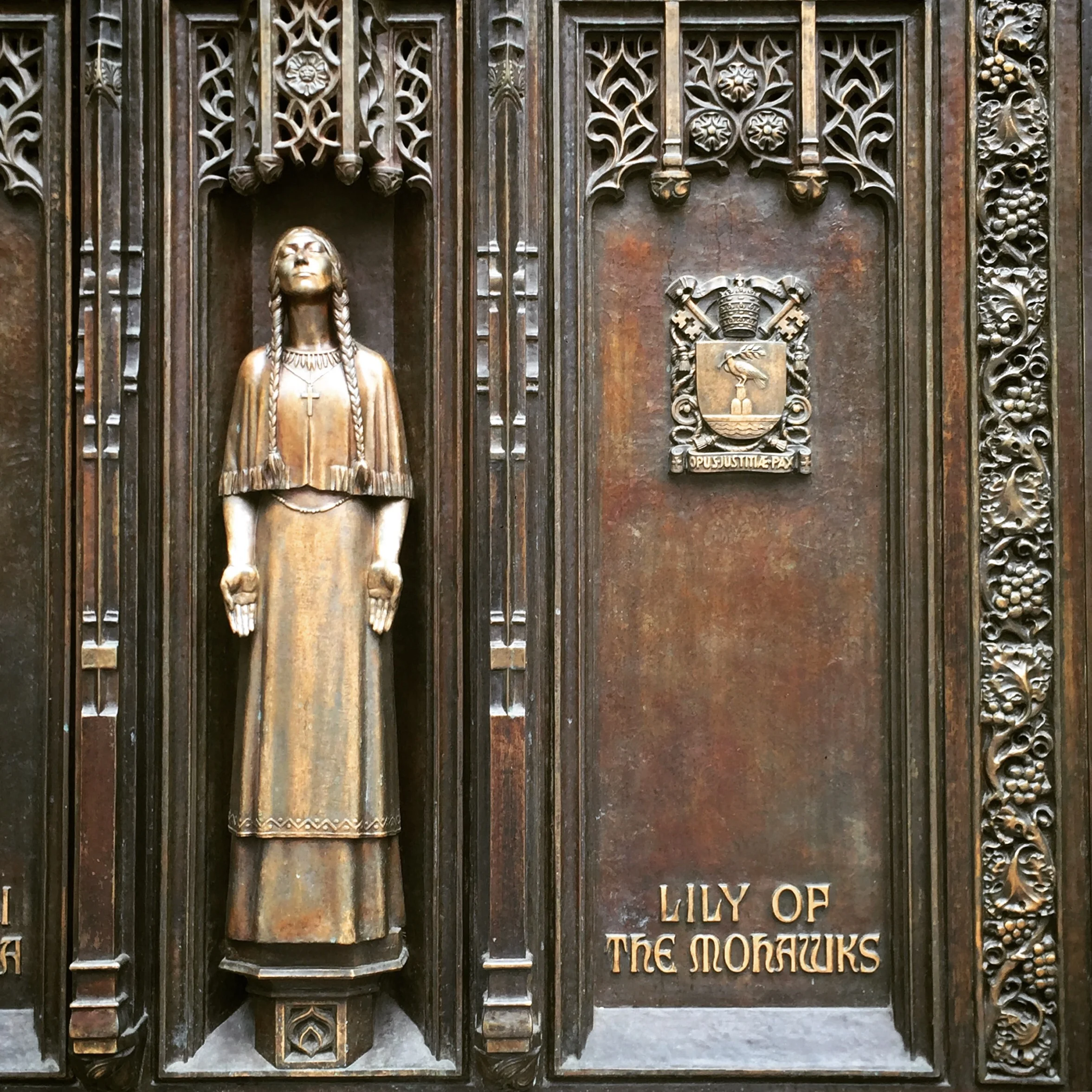 I just love this part of the exterior. Lily - so lovely. I couldn't stop admiring her.