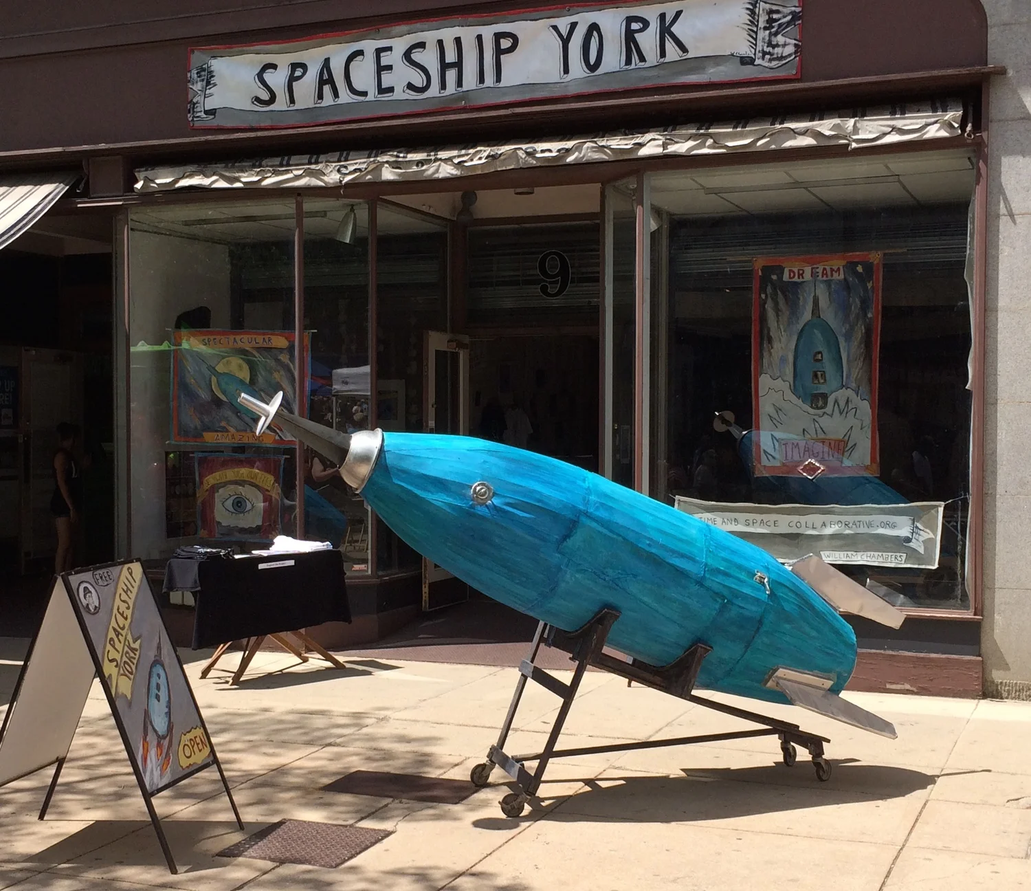 William Chambers, Spaceship York , 2016. An interactive community installation where collected dreams were sent to space, York, PA. Photo courtesy of the artist.