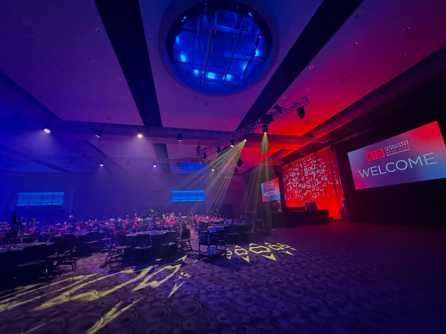 @davenportuniversity Excellence in Business Gala featuring @andersoncooper at @devosplace
Friday, May 17, 2024
Thanks to @ariashowtechnology and @iatse26 for production support. #eventprofs #galaseason