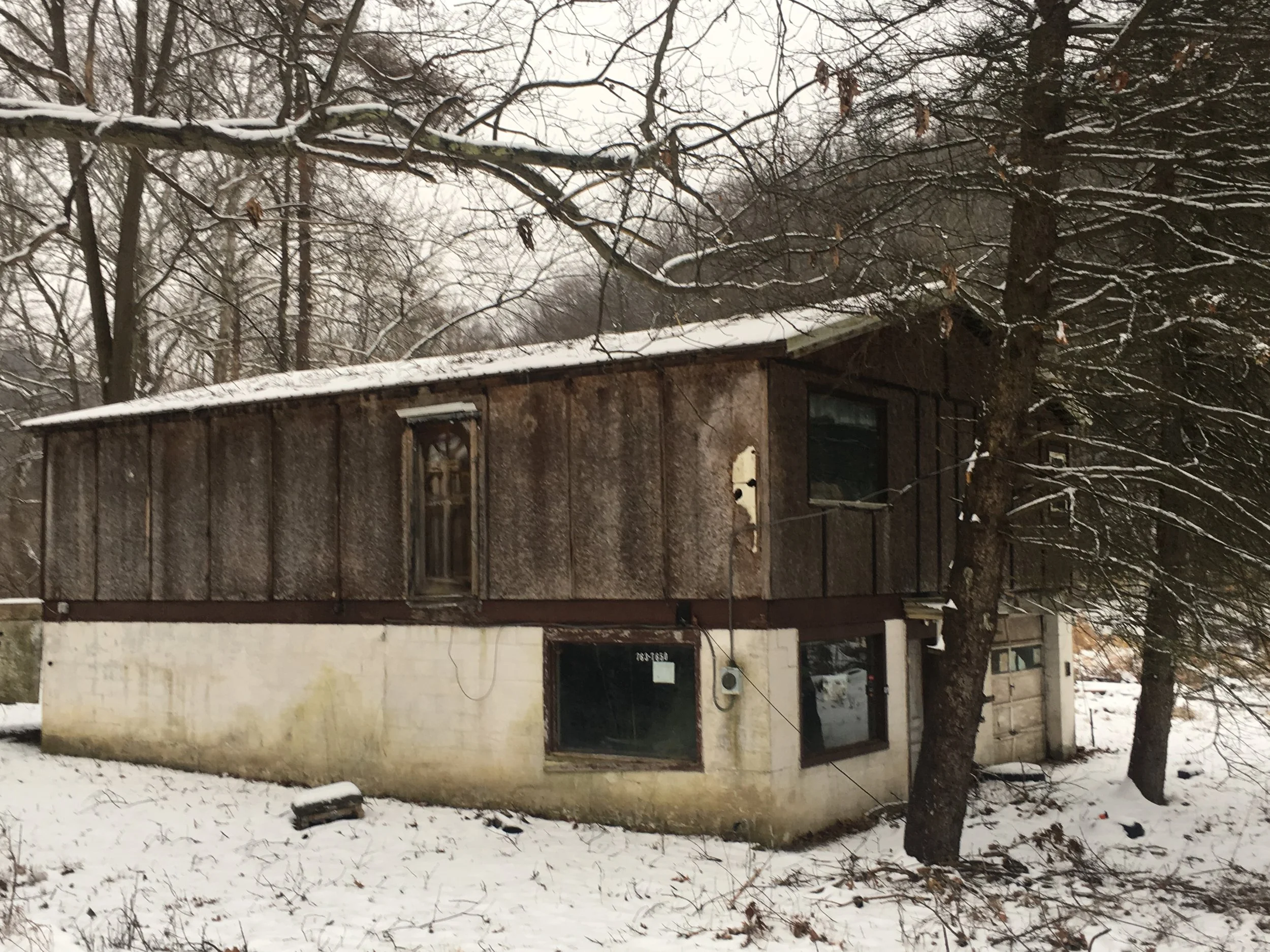 This is 162 Glade Run Road, Kittanning PA 16201. This .624 acre property for years was “Zestimated” at $112,350. On February 28, 2019 the property sold for $8,000… an error of 93%. BUT WAIT THERE’S MORE!! Once the property transferred, Zillow adjusted the new Zestimate.