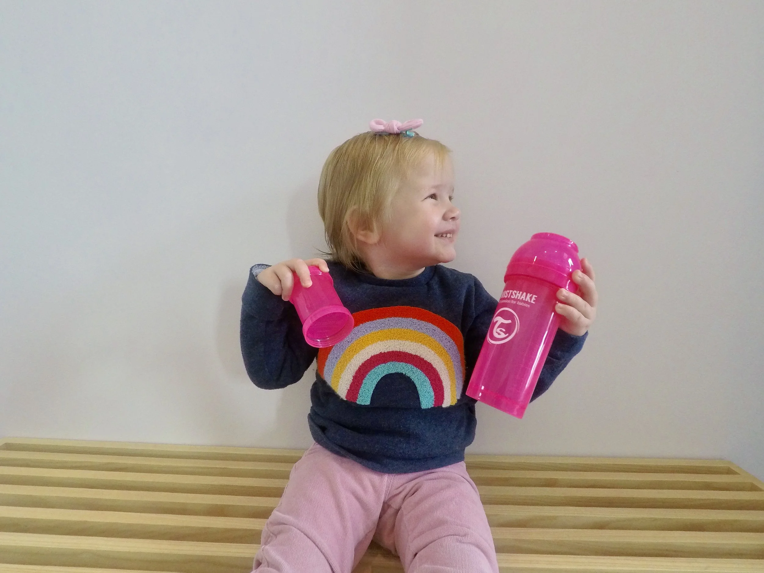 TwistShake Sippy Cup