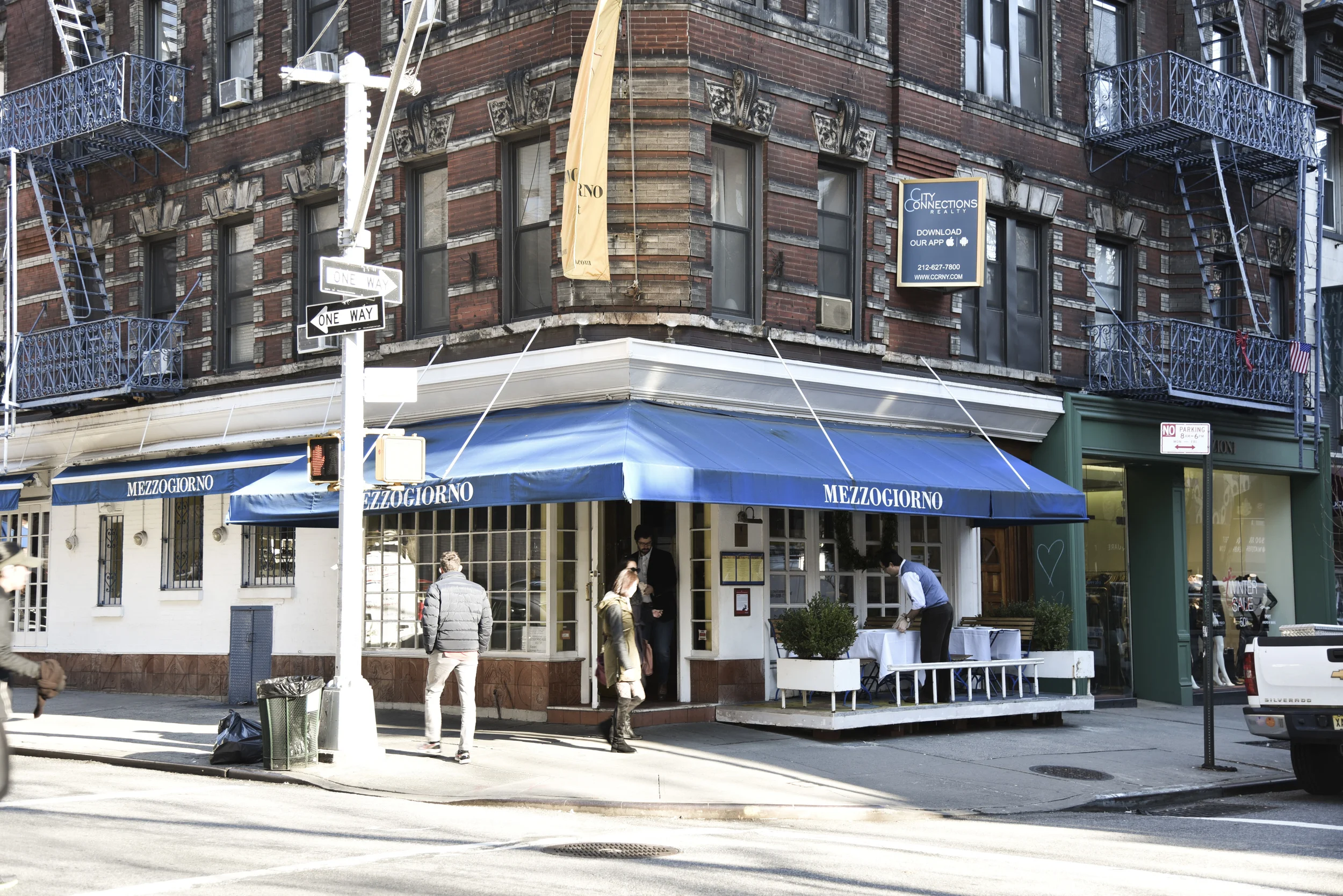 Mezz_Soho_12_26_004.jpg