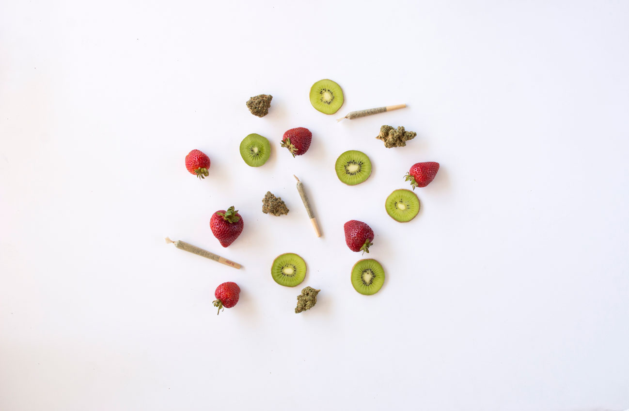 styled-bud-kiwi-strawberry-inyo-jun2017-1200px.jpg