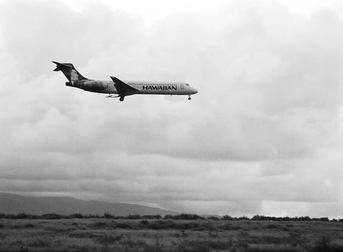 LMS_Maui_Mamiya645_Ilford400_web_15-10.jpg