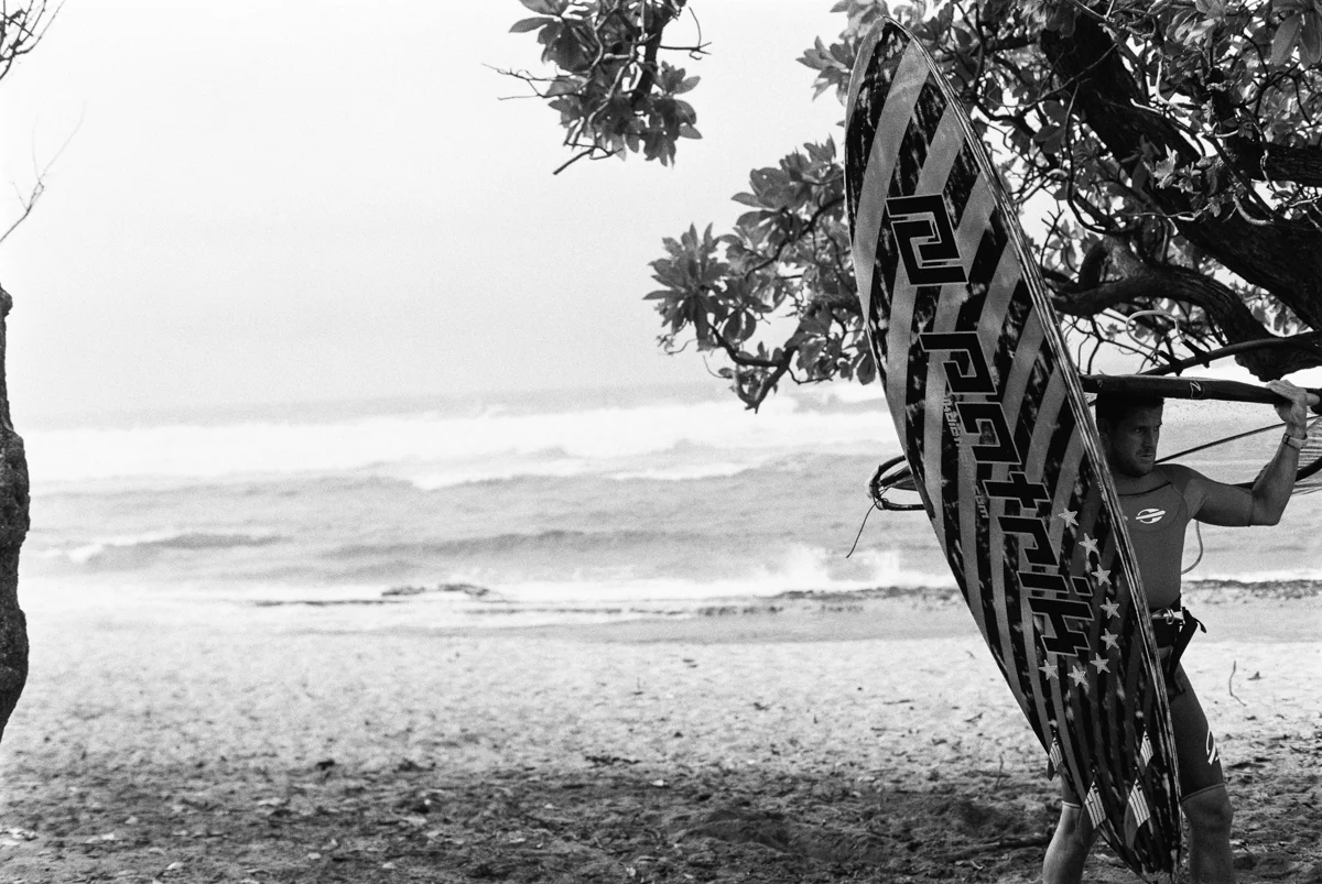 LMS_Maui_Canon300V_Tmax400_web_15-28.jpg