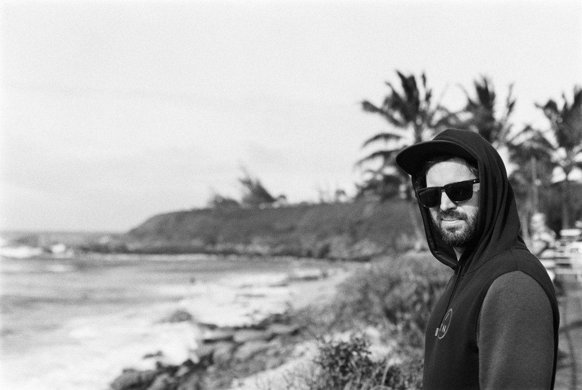 LMS_Maui_Canon300V_Tmax400_web_15-25.jpg