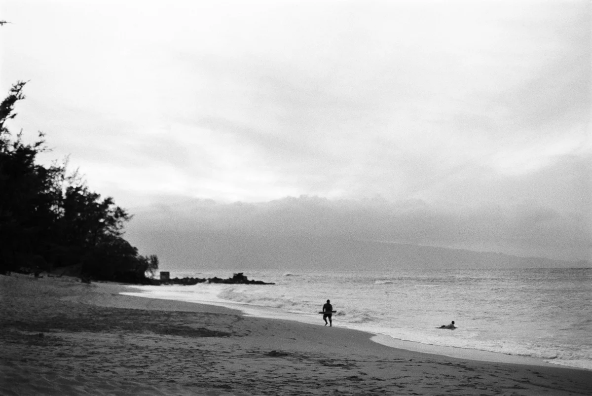 LMS_Maui_Canon300V_Tmax400_web_15-8.jpg