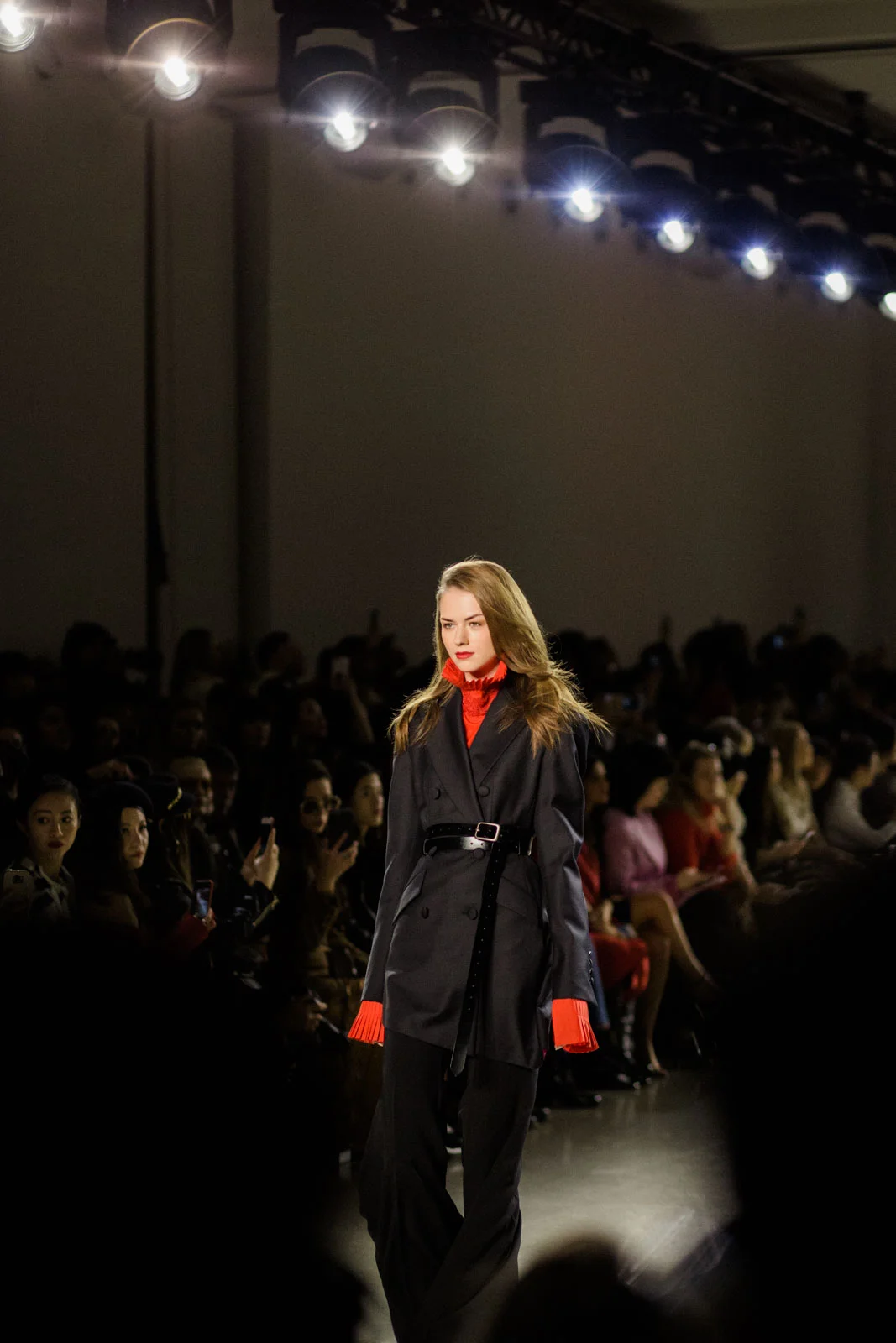 TAORAYWANG_FW18-LucaMercedes-WEB-43.jpg