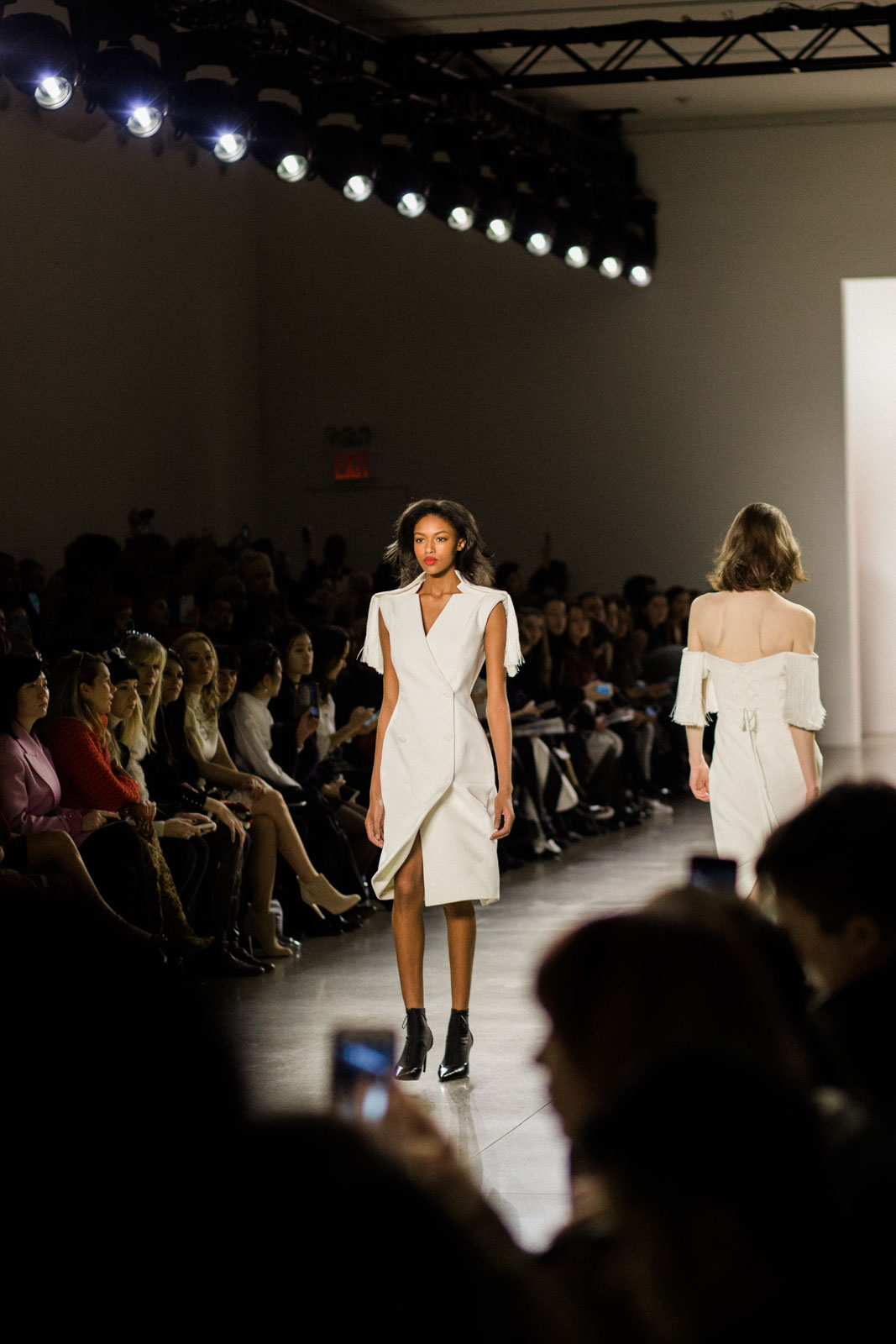TAORAYWANG_FW18-LucaMercedes-WEB-59.jpg
