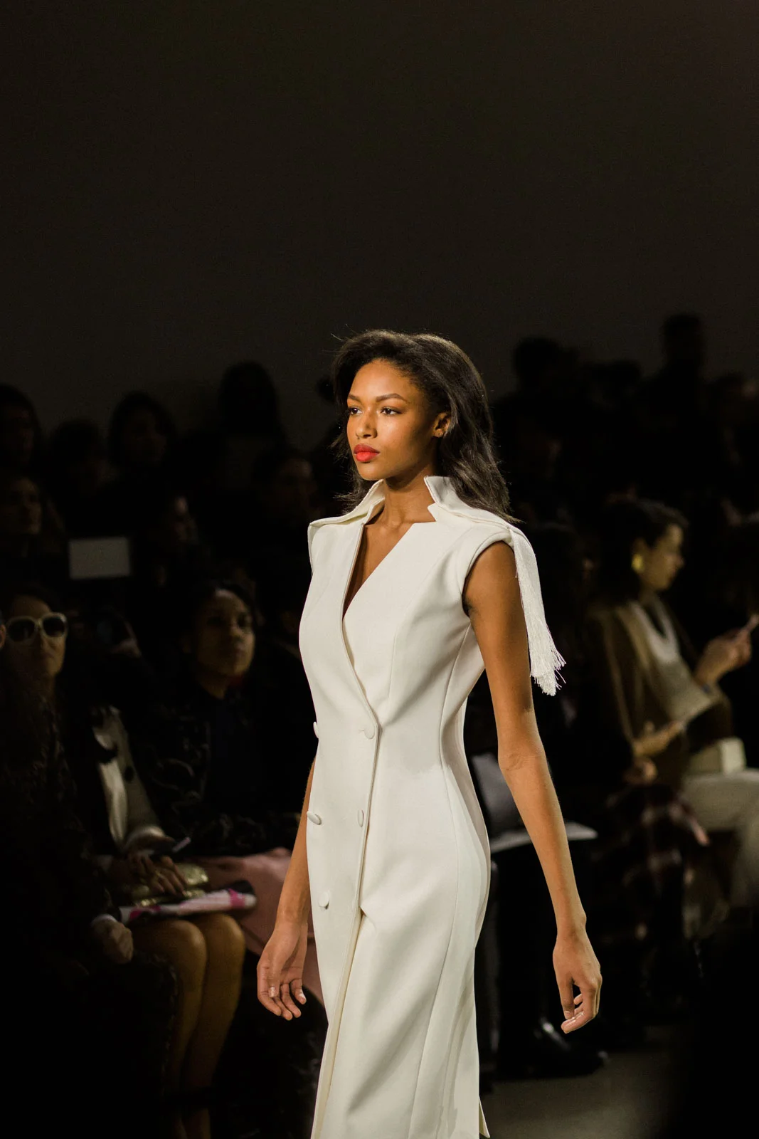 TAORAYWANG_FW18-LucaMercedes-WEB-60.jpg