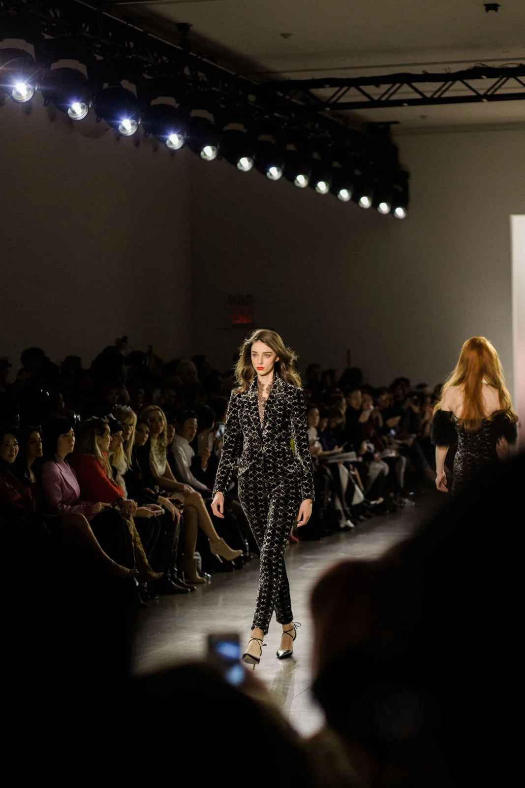 TAORAYWANG_FW18-LucaMercedes-WEB-63.jpg