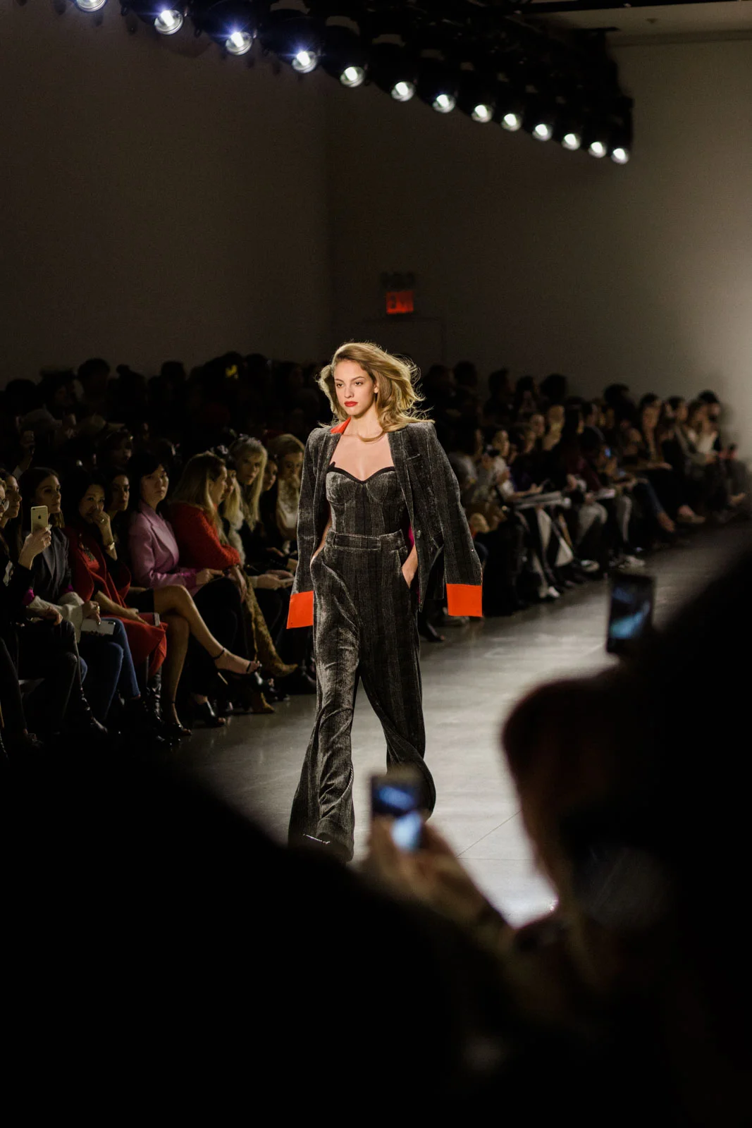 TAORAYWANG_FW18-LucaMercedes-WEB-64.jpg